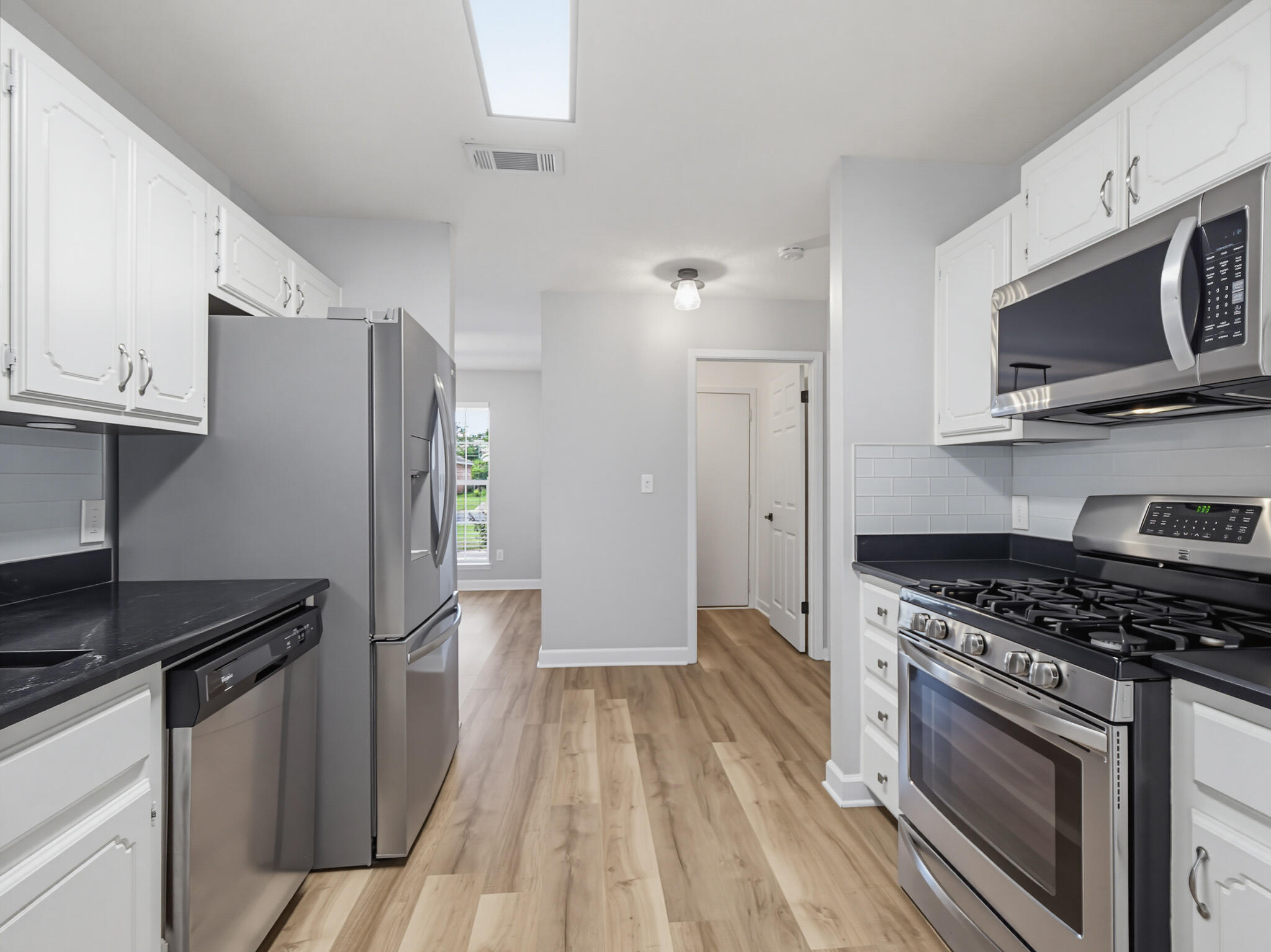 1565 Meadowbrook Court