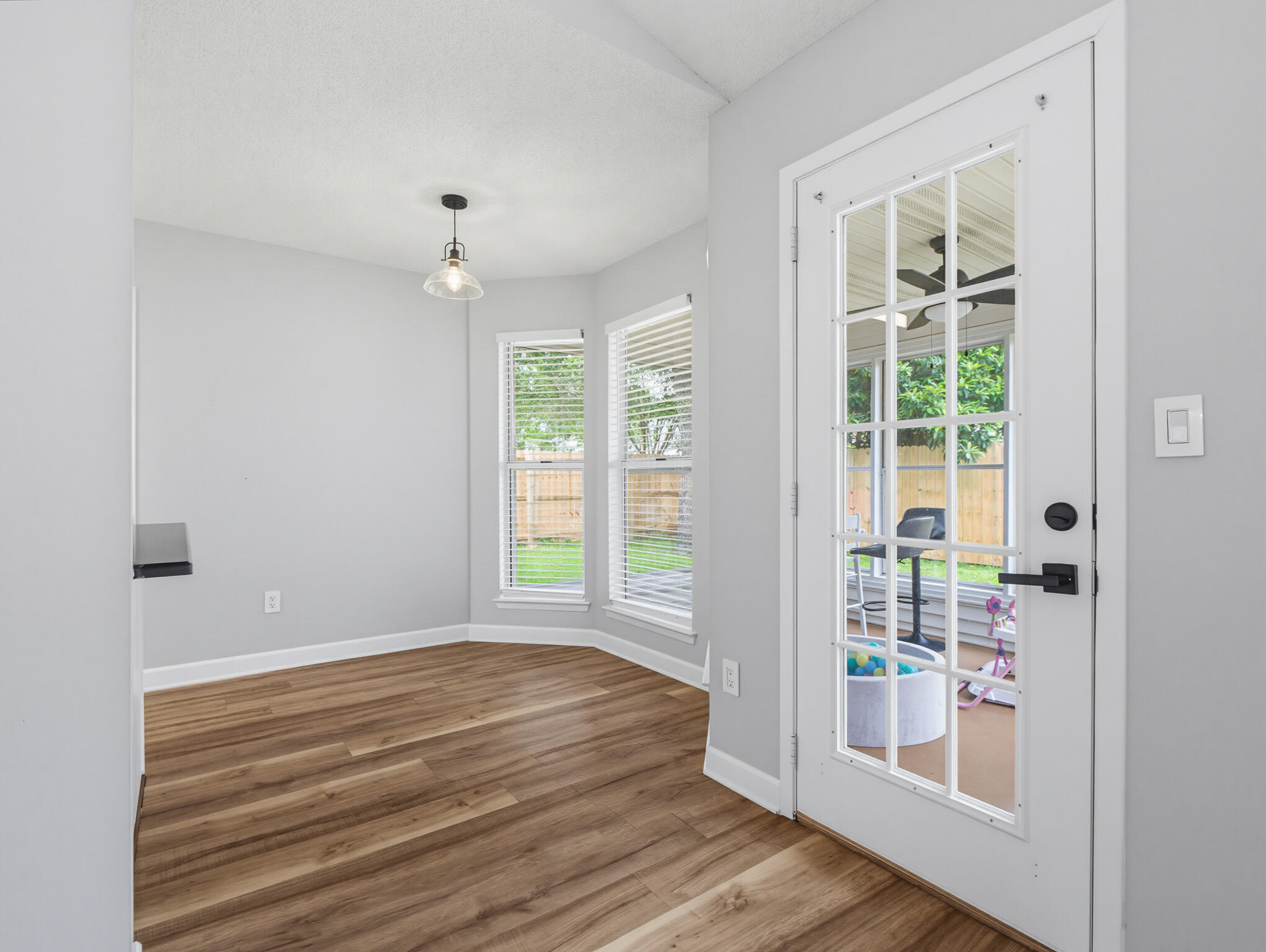 1565 Meadowbrook Court