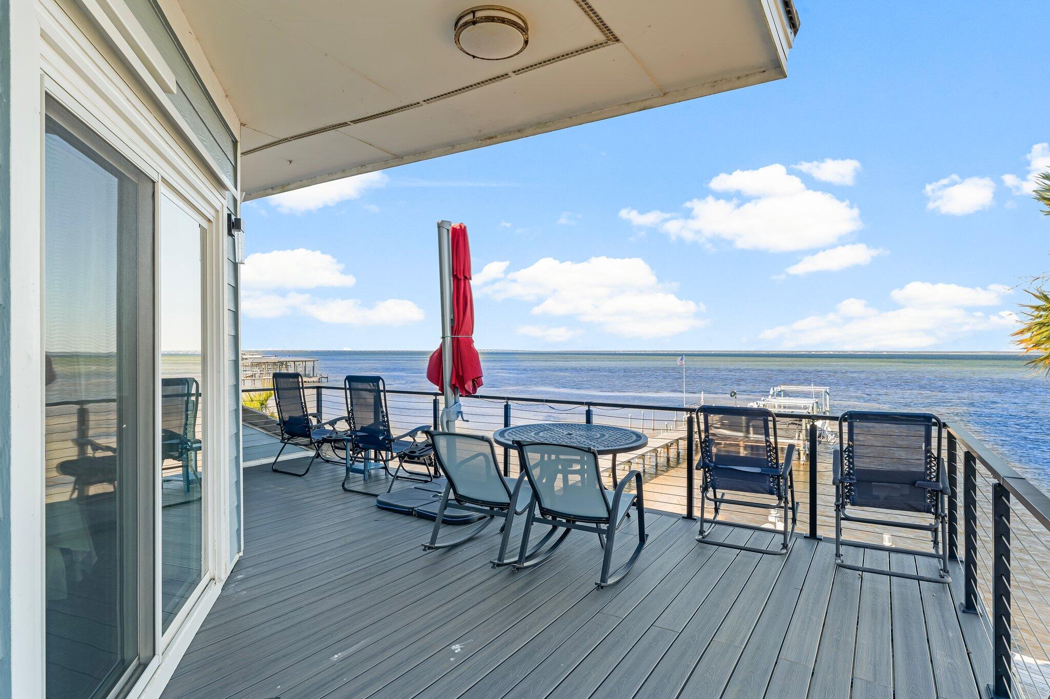 38 Garden Bay Court