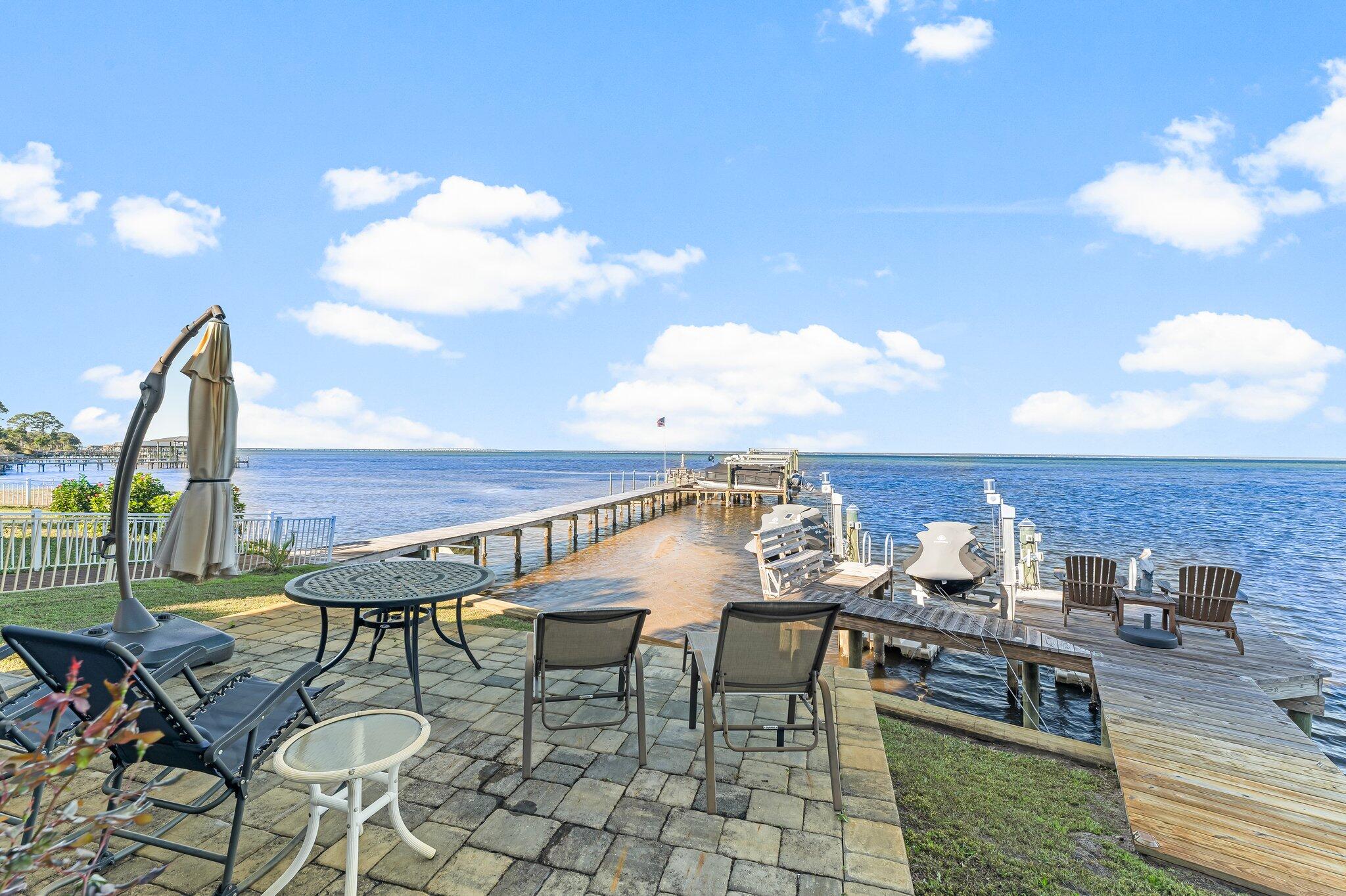38 Garden Bay Court