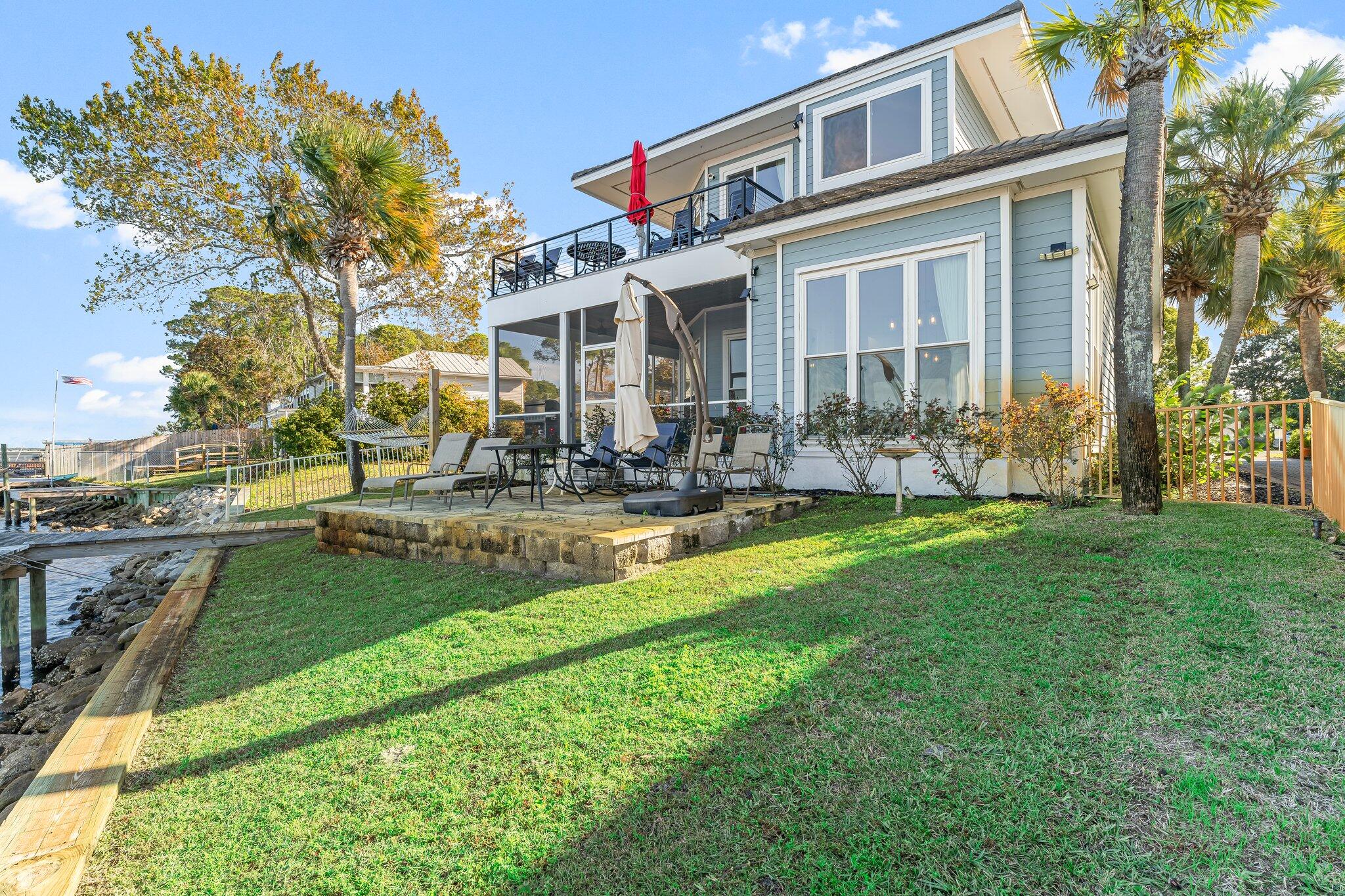 38 Garden Bay Court