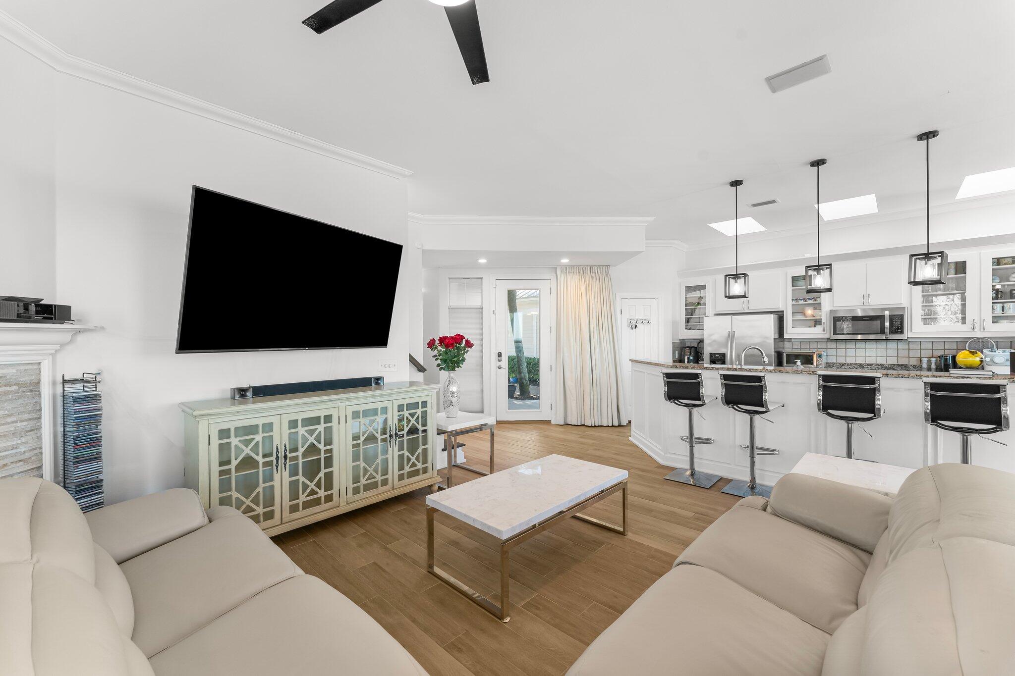38 Garden Bay Court