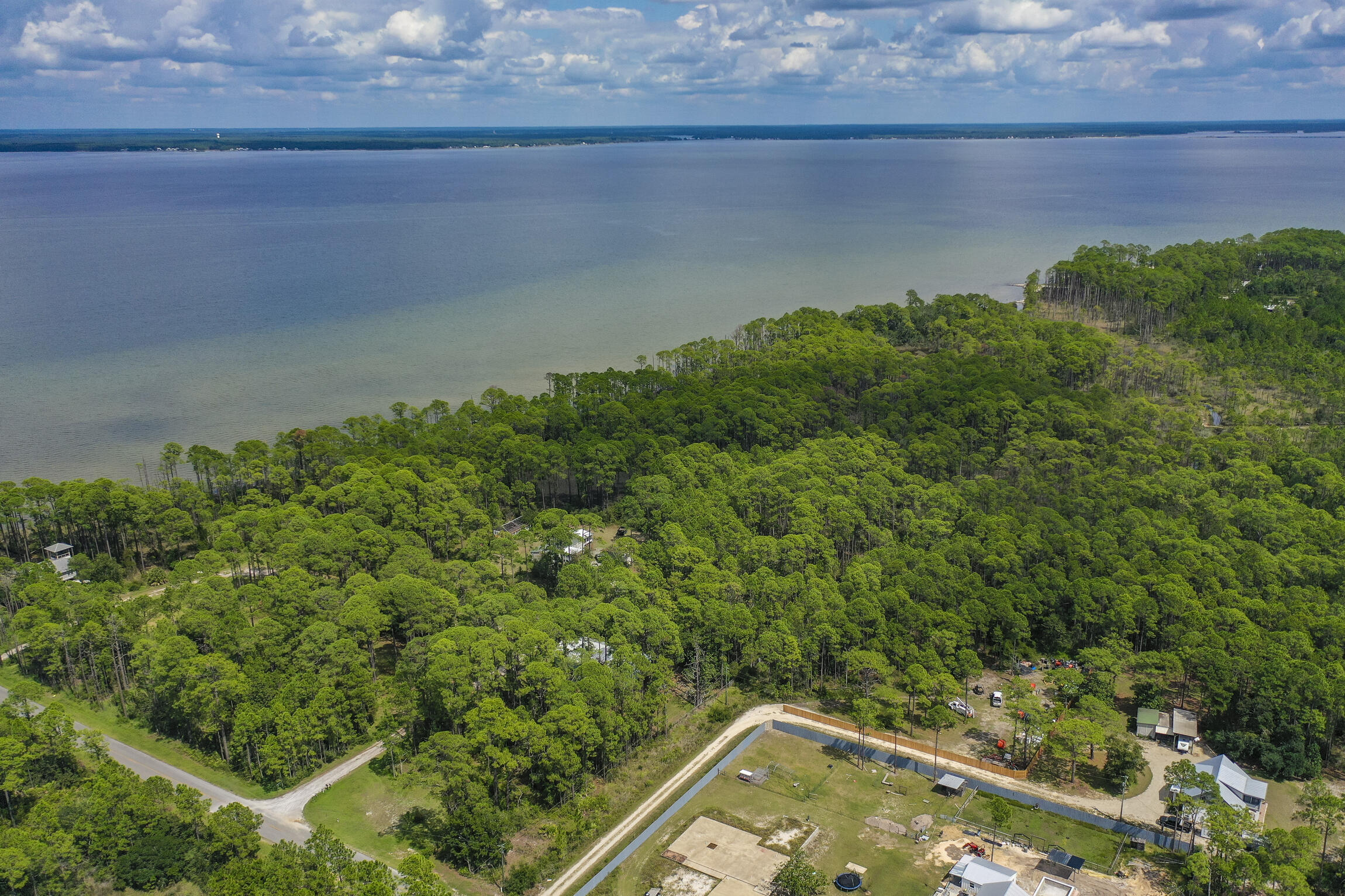 48 Whispering Shr Cove