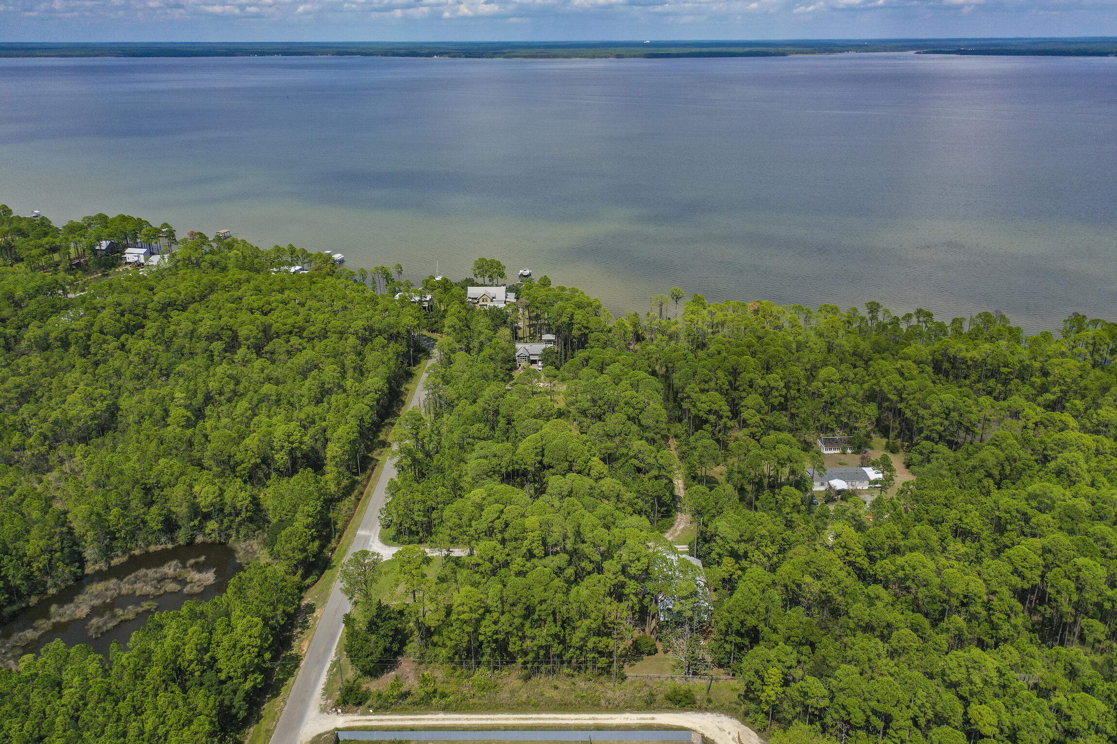48 Whispering Shr Cove