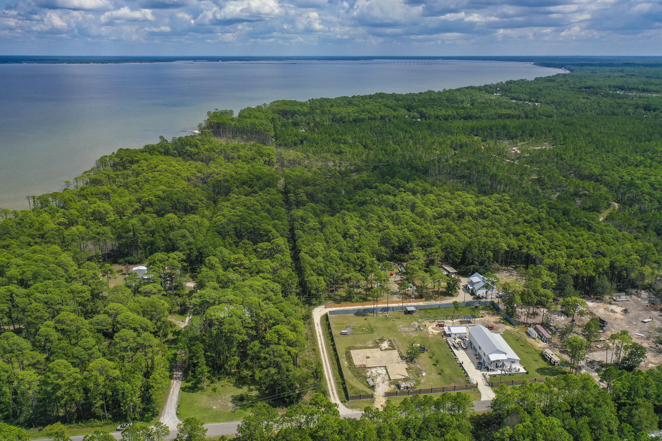48 Whispering Shr Cove