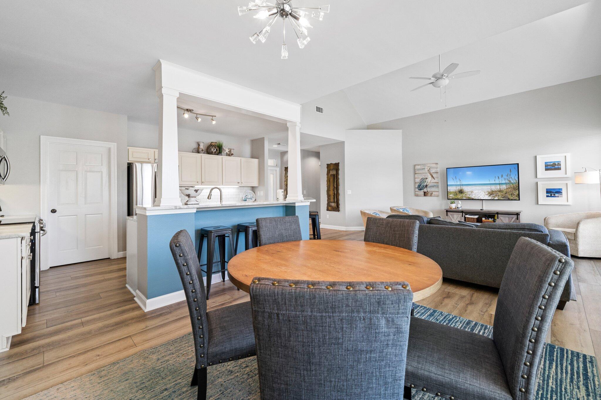 8512 Turnberry Court 8512