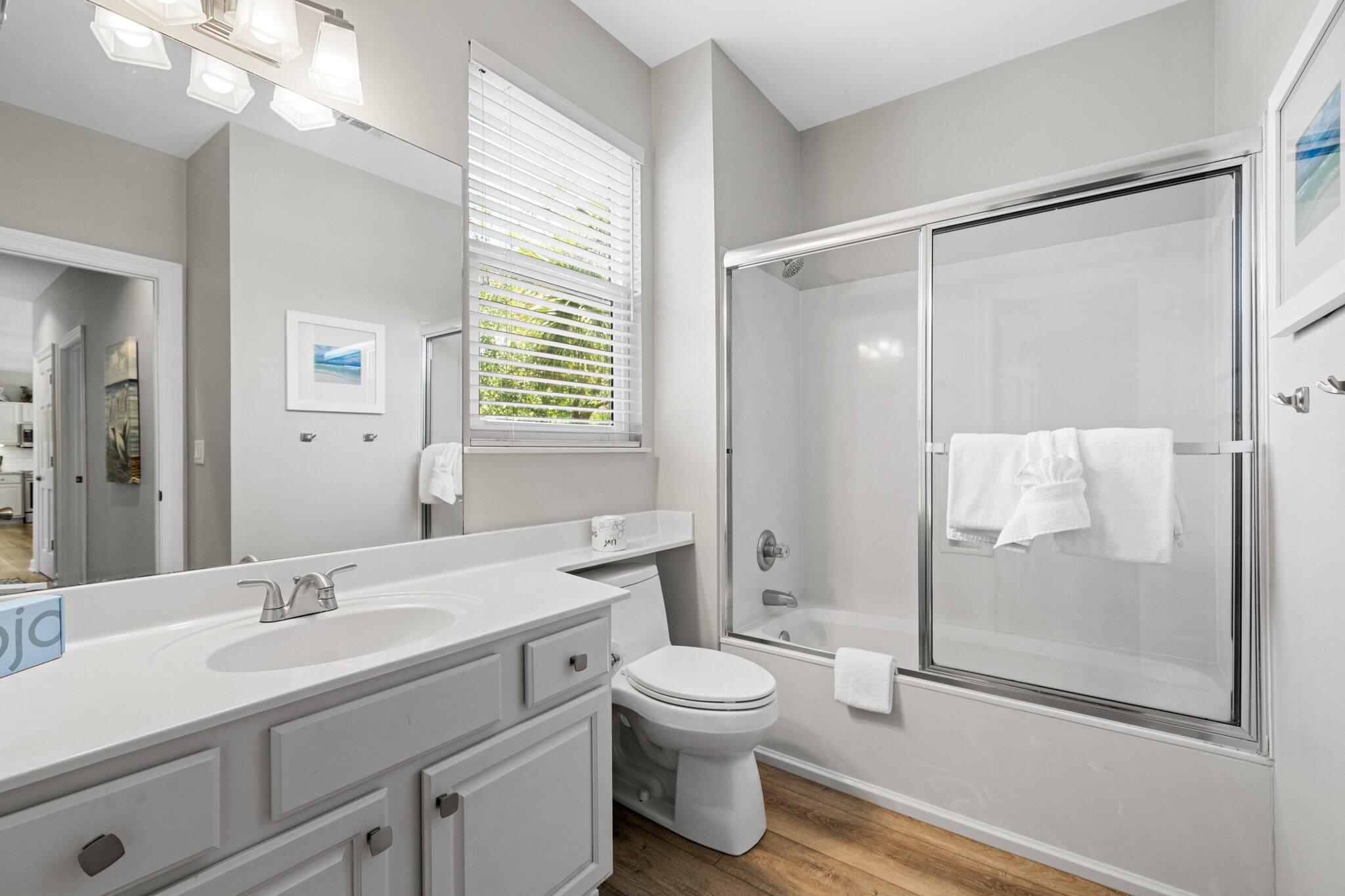 8512 Turnberry Court 8512