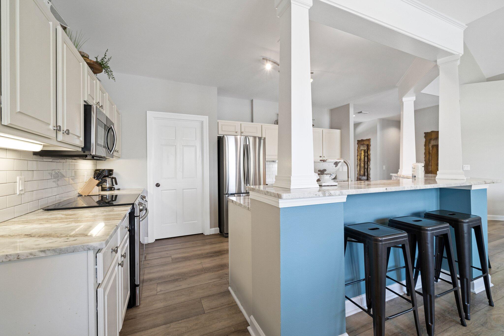 8512 Turnberry Court 8512