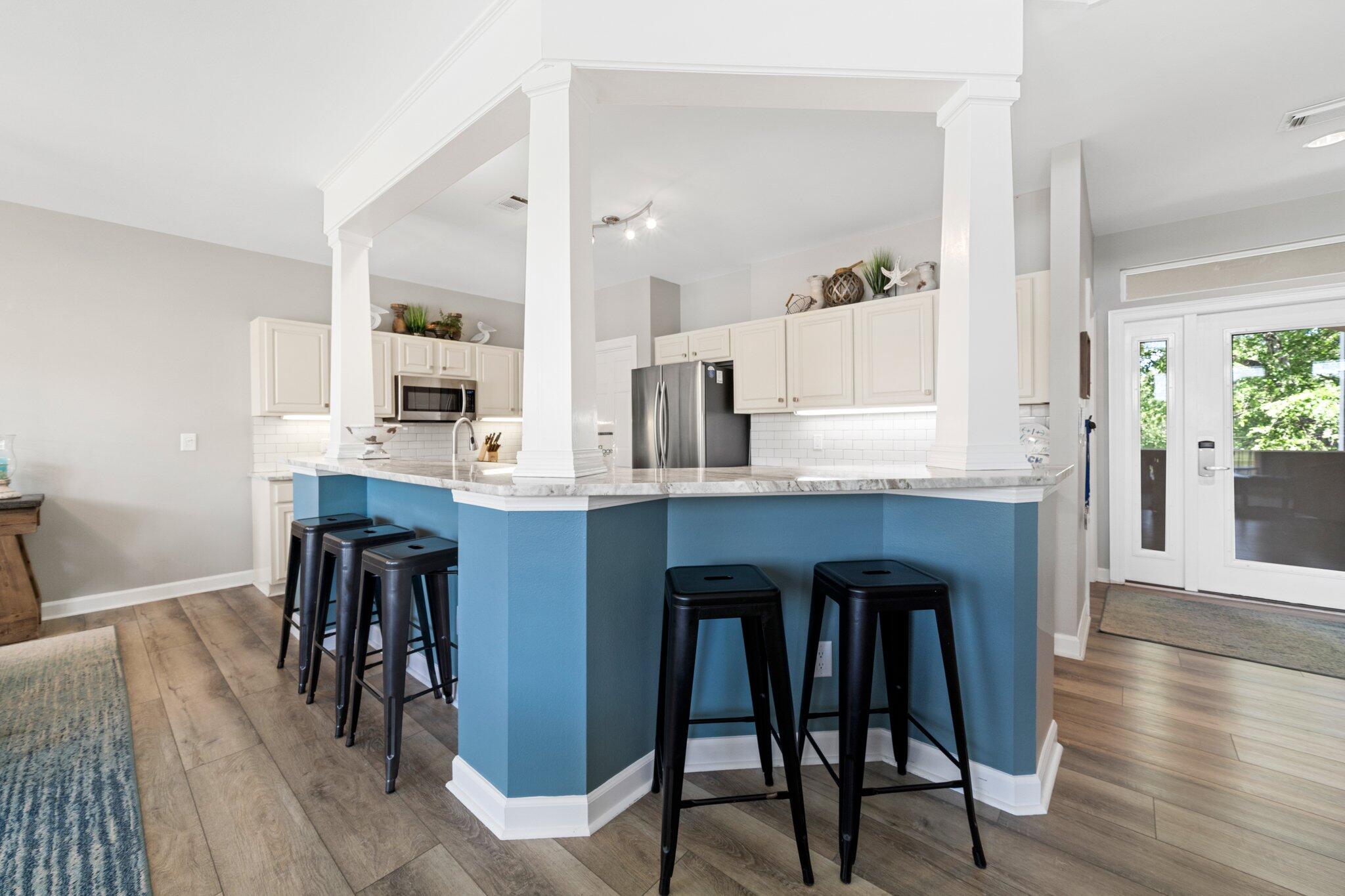 8512 Turnberry Court 8512