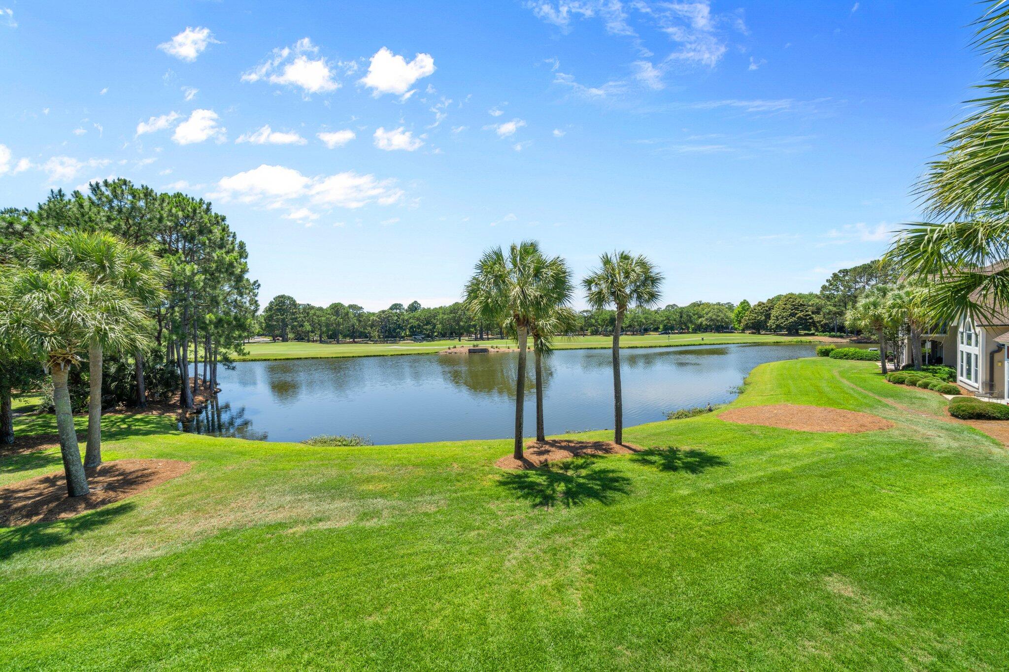 8512 Turnberry Court 8512
