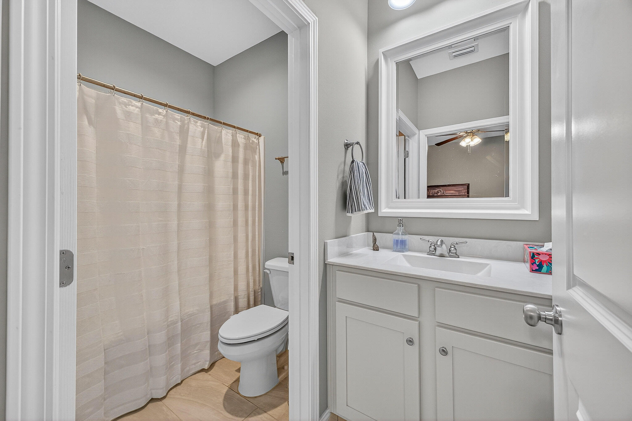 61B 6Th Street