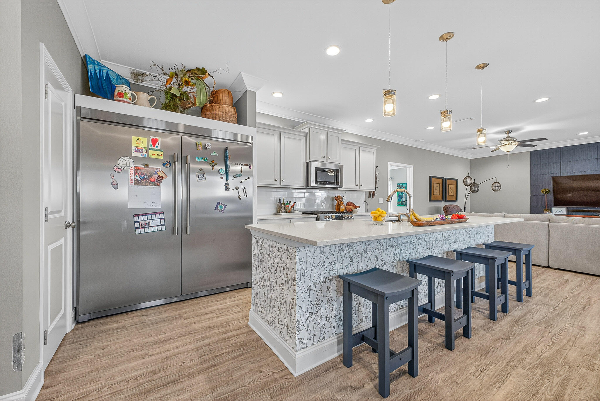 61B 6Th Street