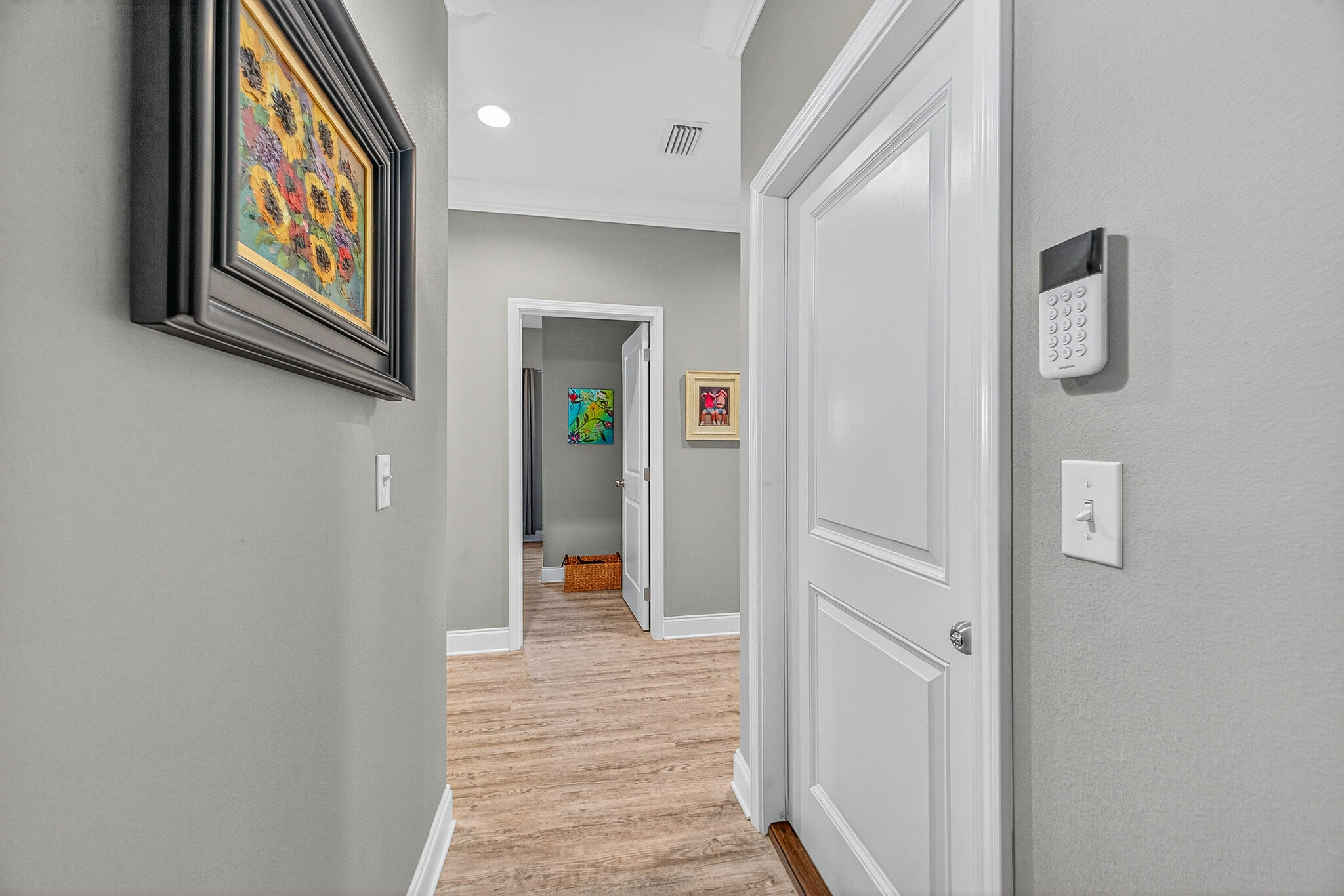 61B 6Th Street
