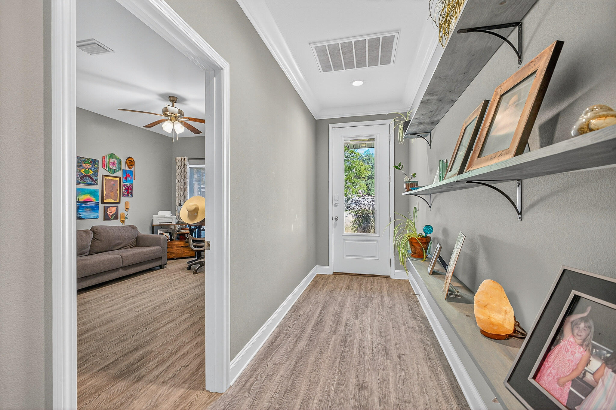 61B 6Th Street