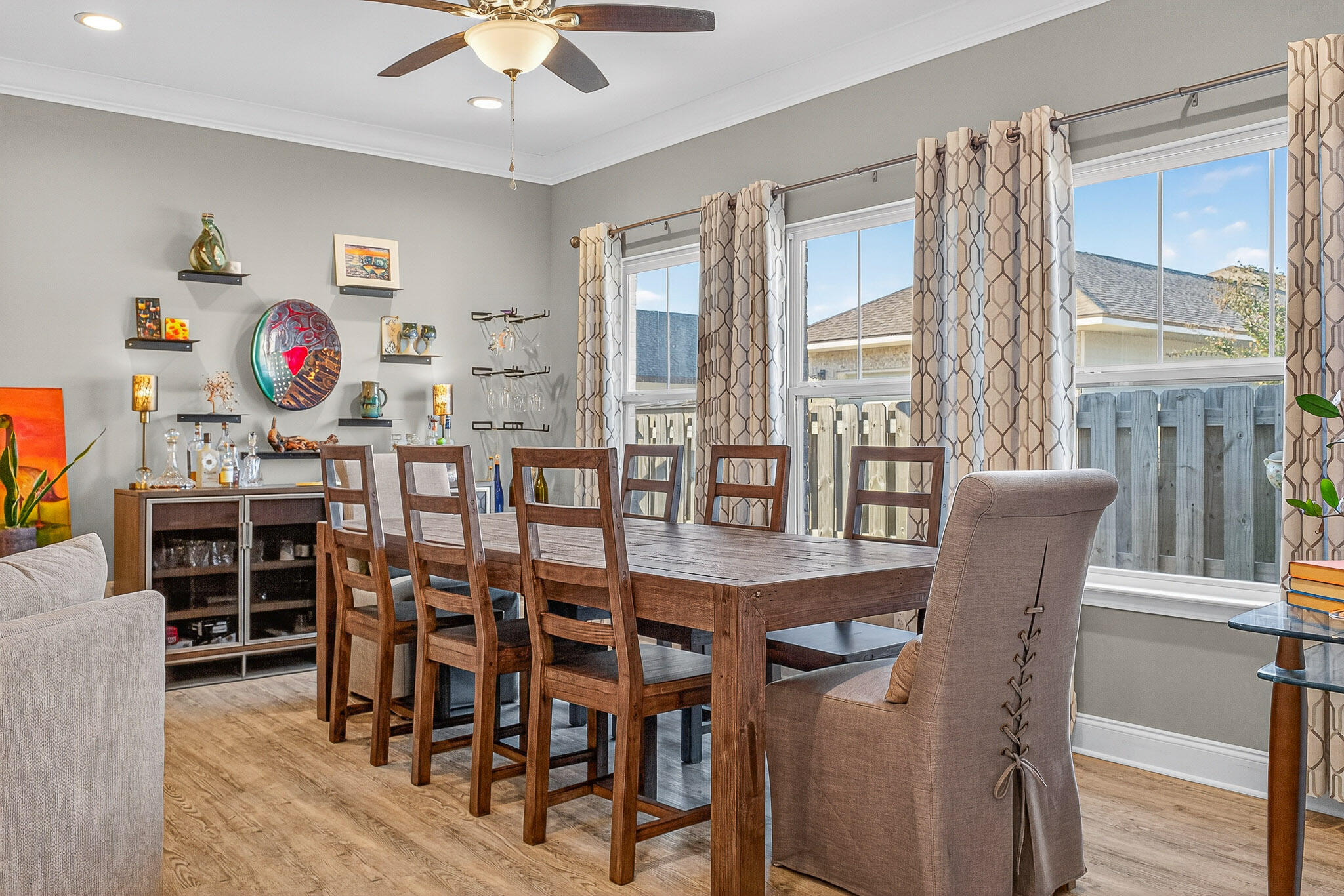 61B 6Th Street