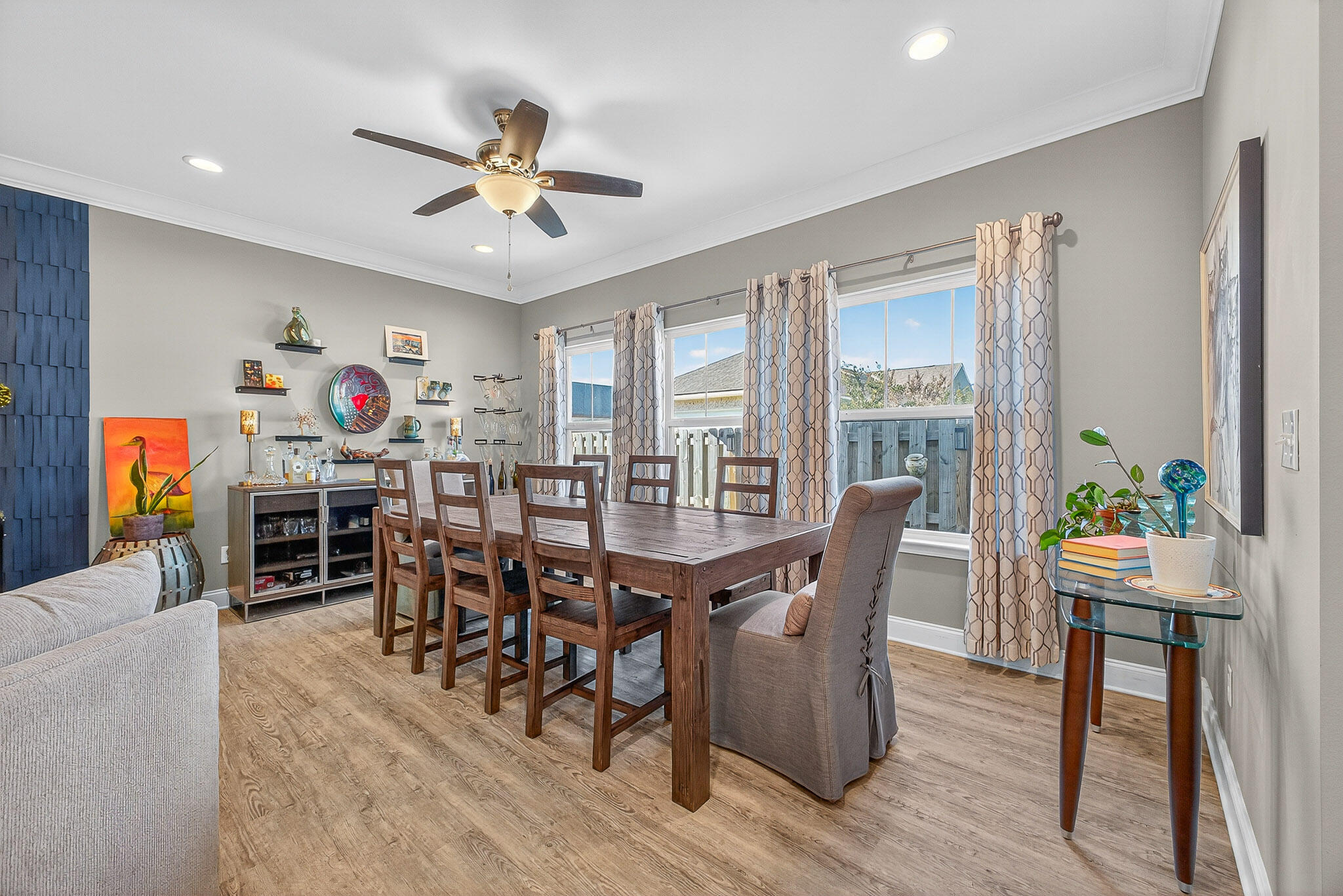61B 6Th Street