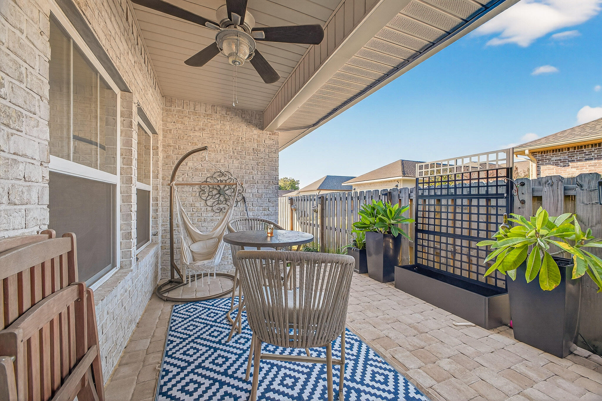 61B 6Th Street