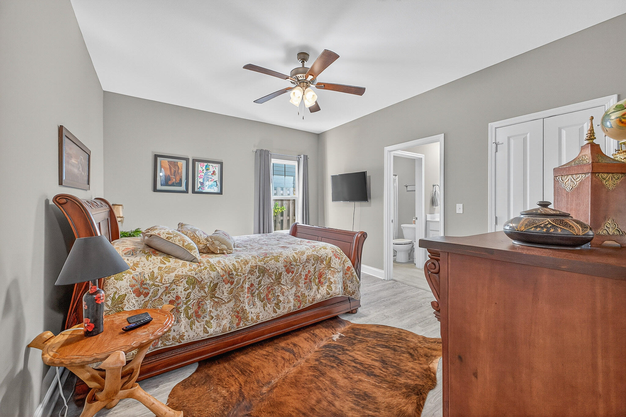 61B 6Th Street