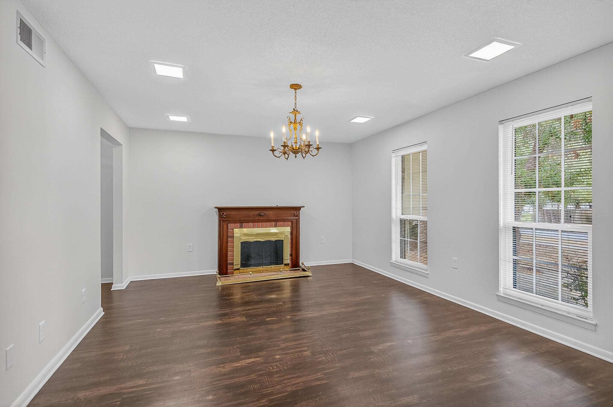 96 NE Yacht Club Drive UNIT 1