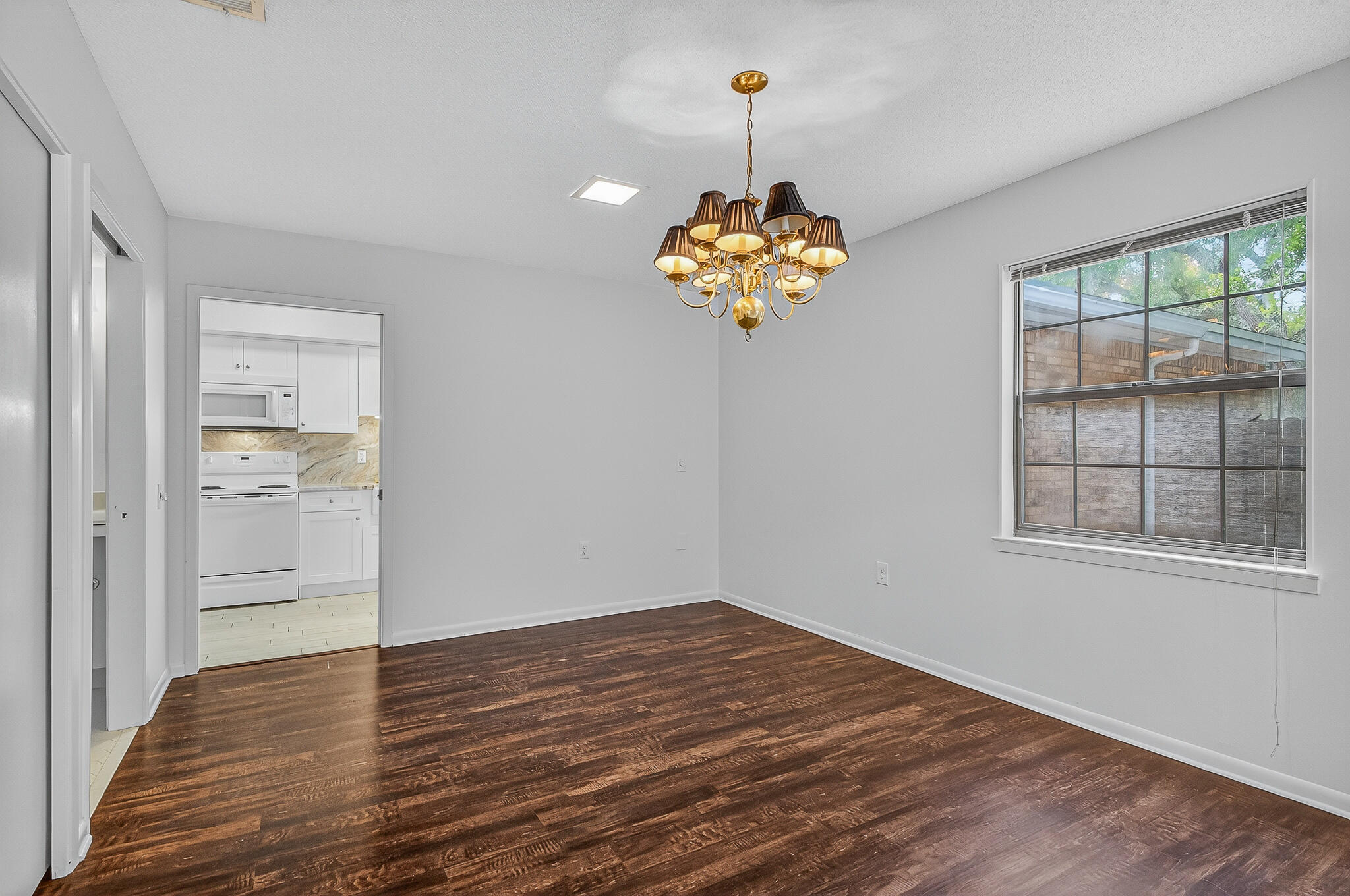 96 NE Yacht Club Drive UNIT 1