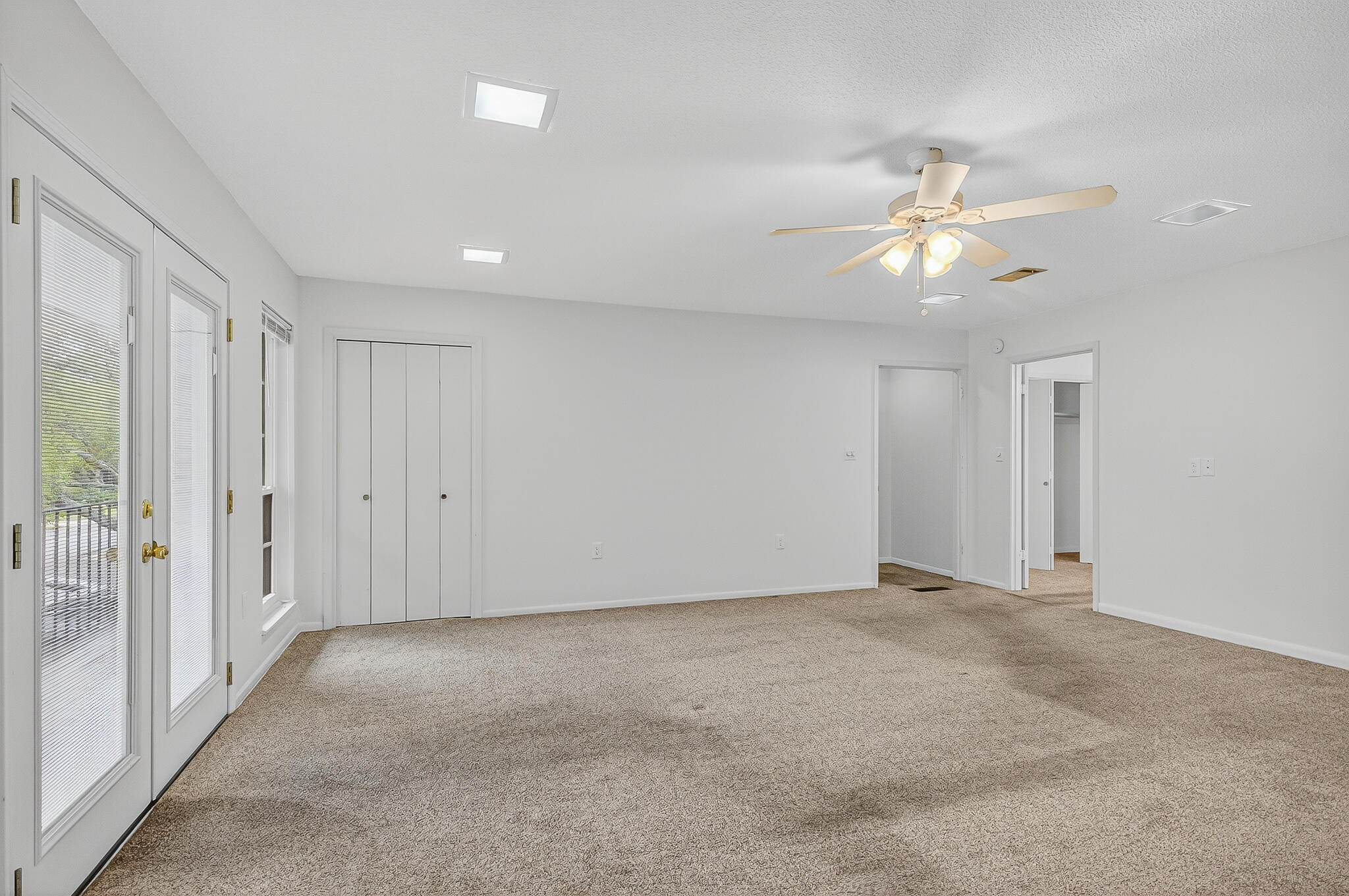 96 NE Yacht Club Drive UNIT 1