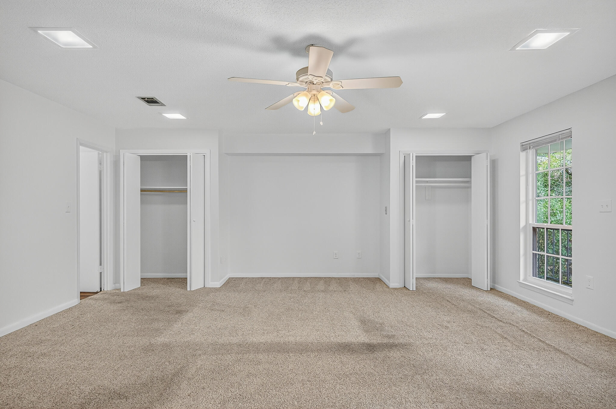 96 NE Yacht Club Drive UNIT 1