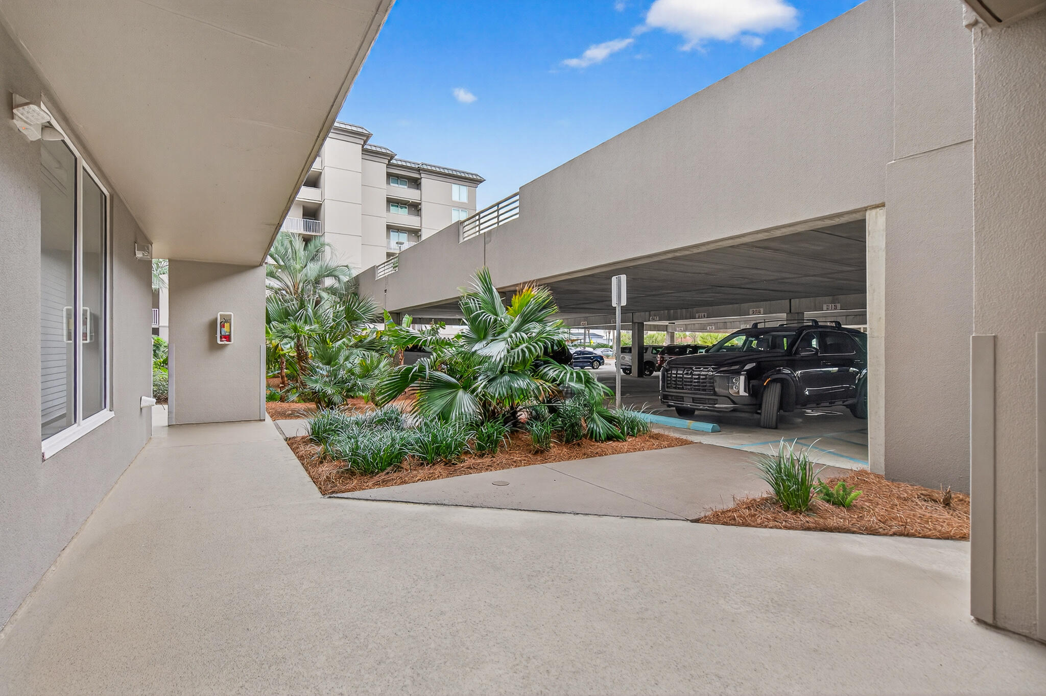 520 Santa Rosa Blvd Unit 109