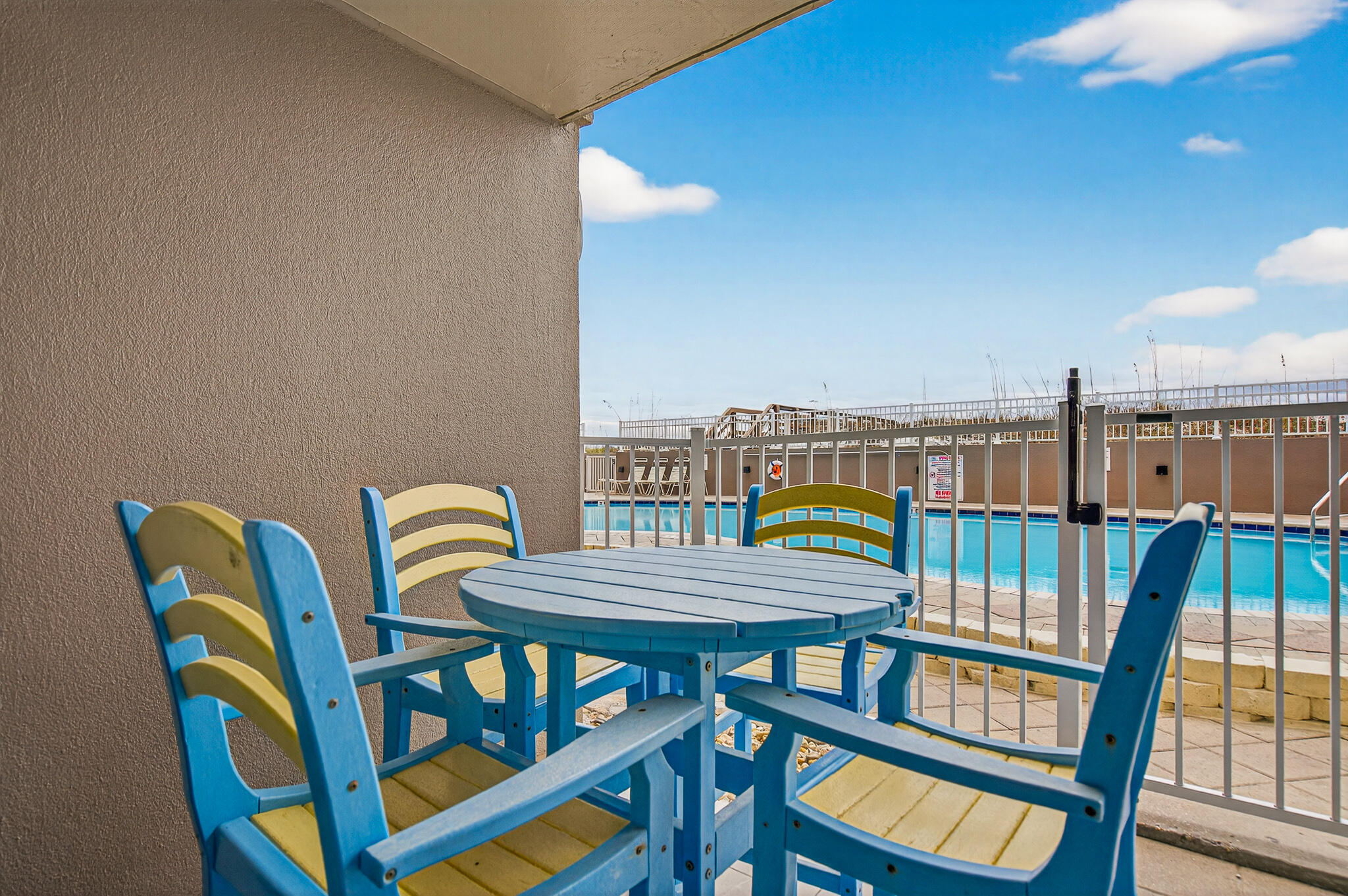 520 Santa Rosa Blvd Unit 109