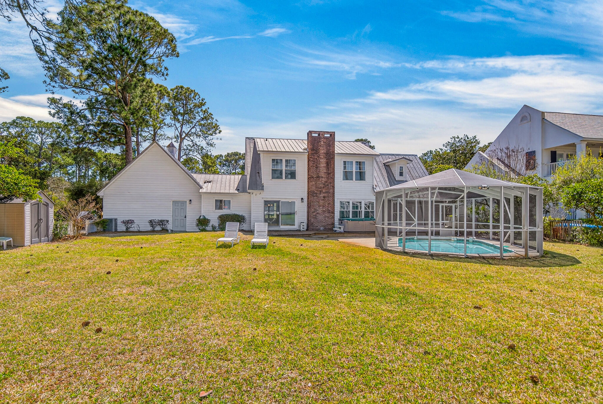 186 Bayshore Drive