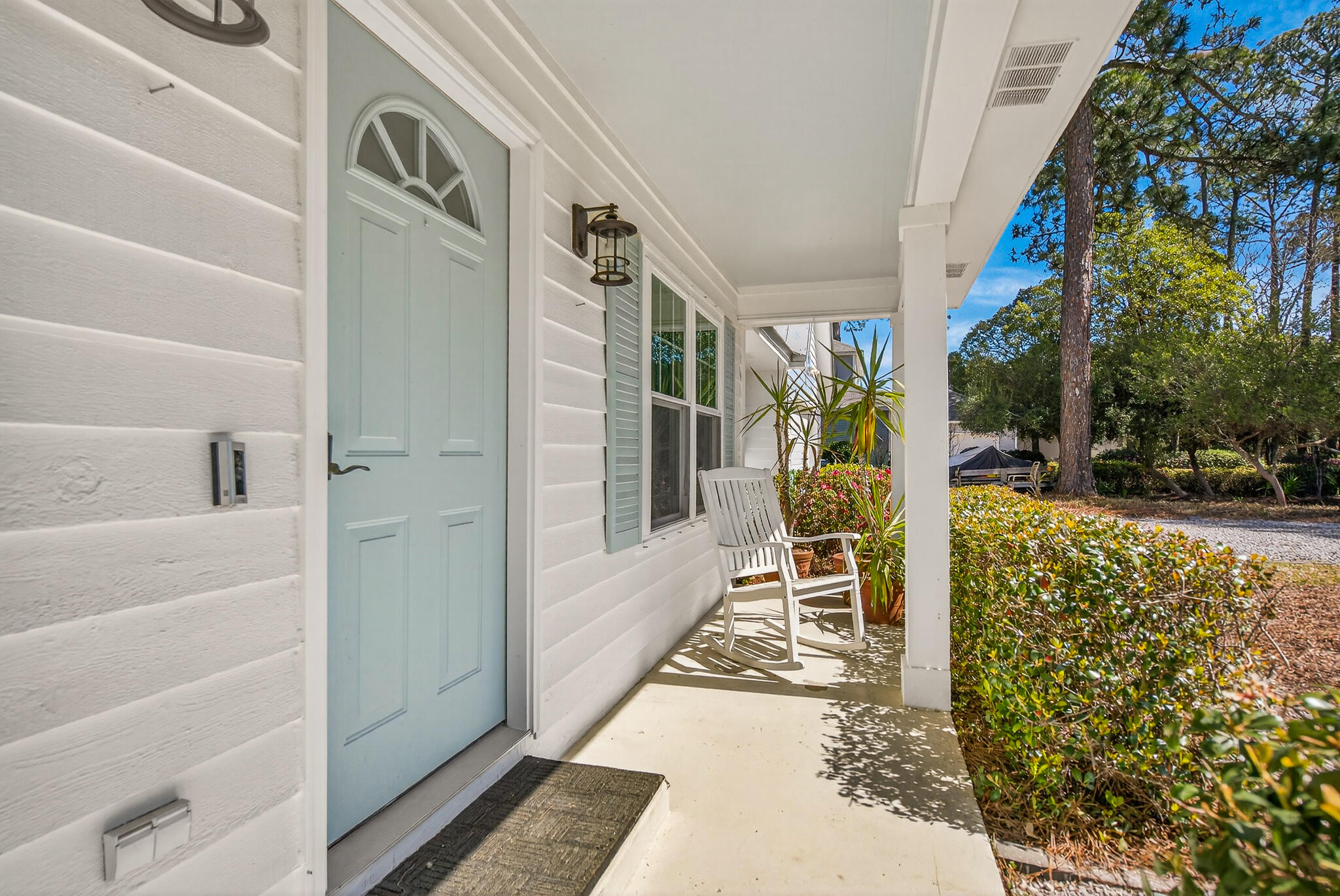 186 Bayshore Drive