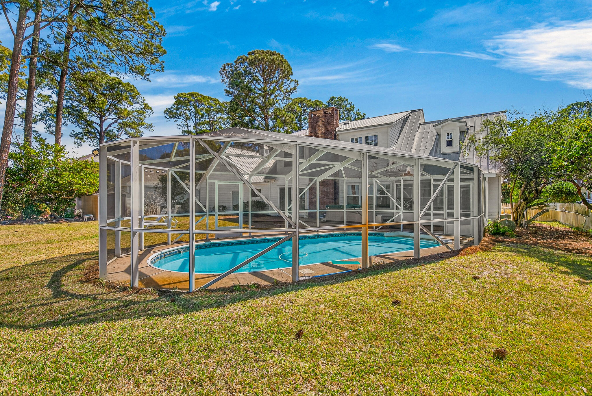 186 Bayshore Drive