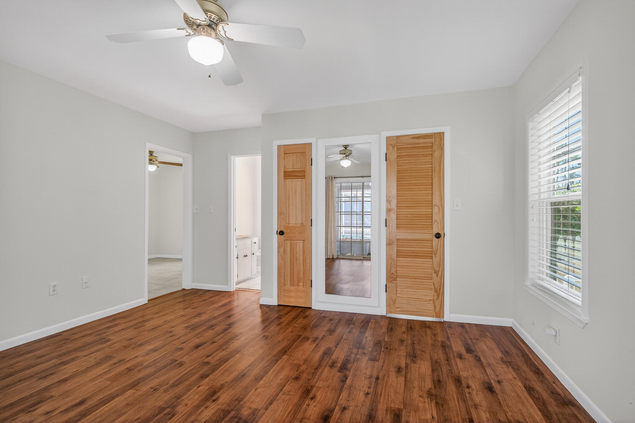 186 Bayshore Drive