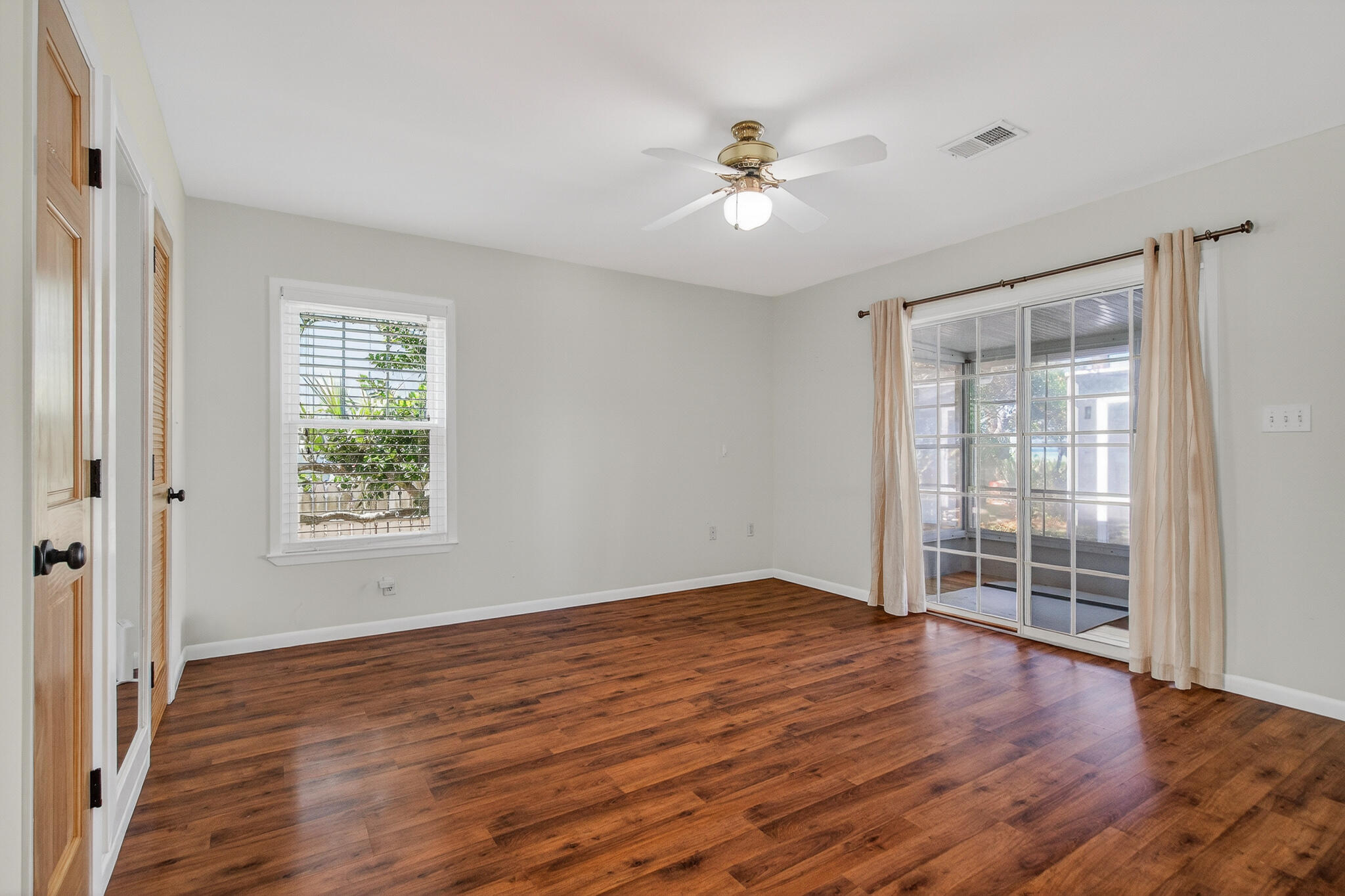 186 Bayshore Drive