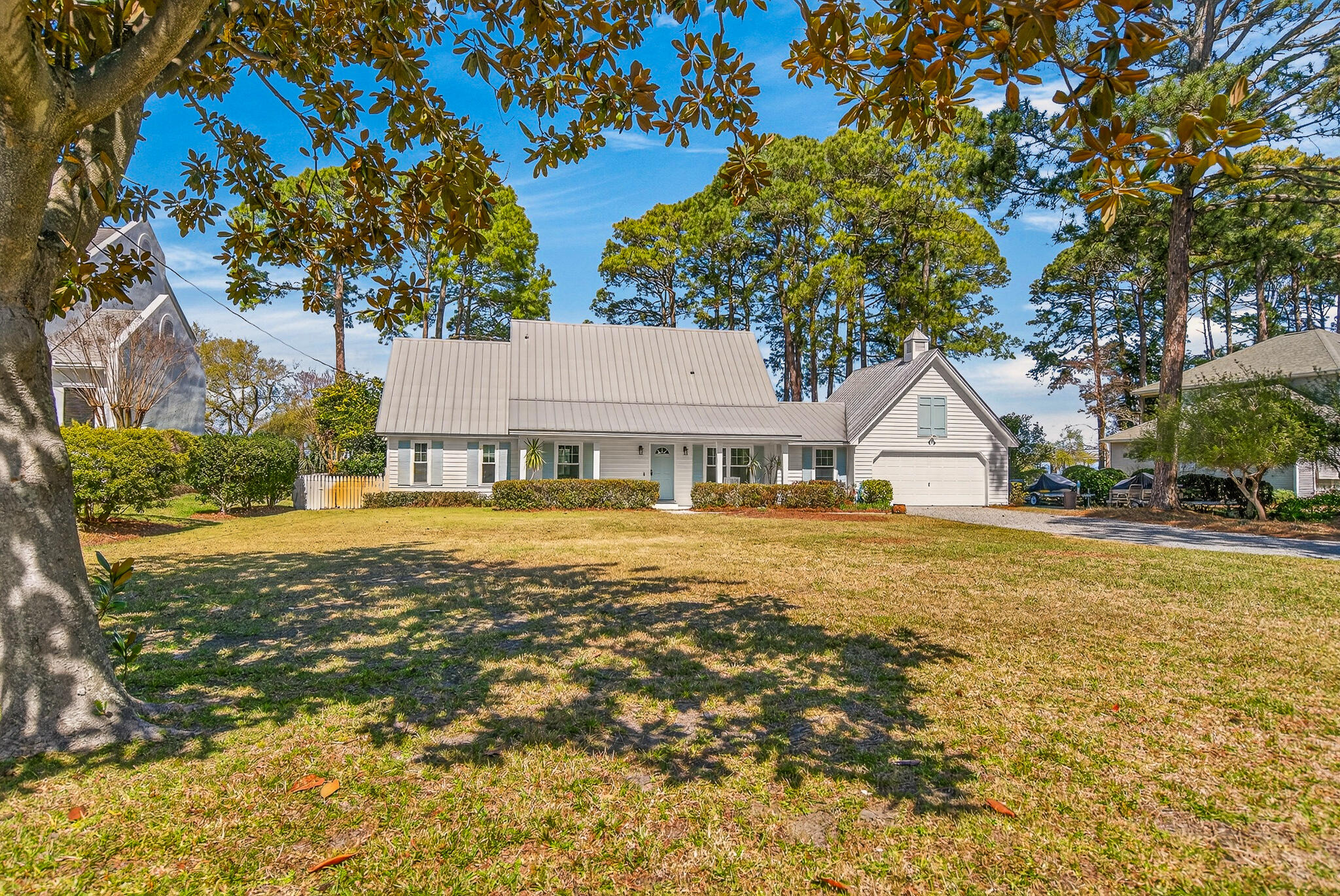 186 Bayshore Drive