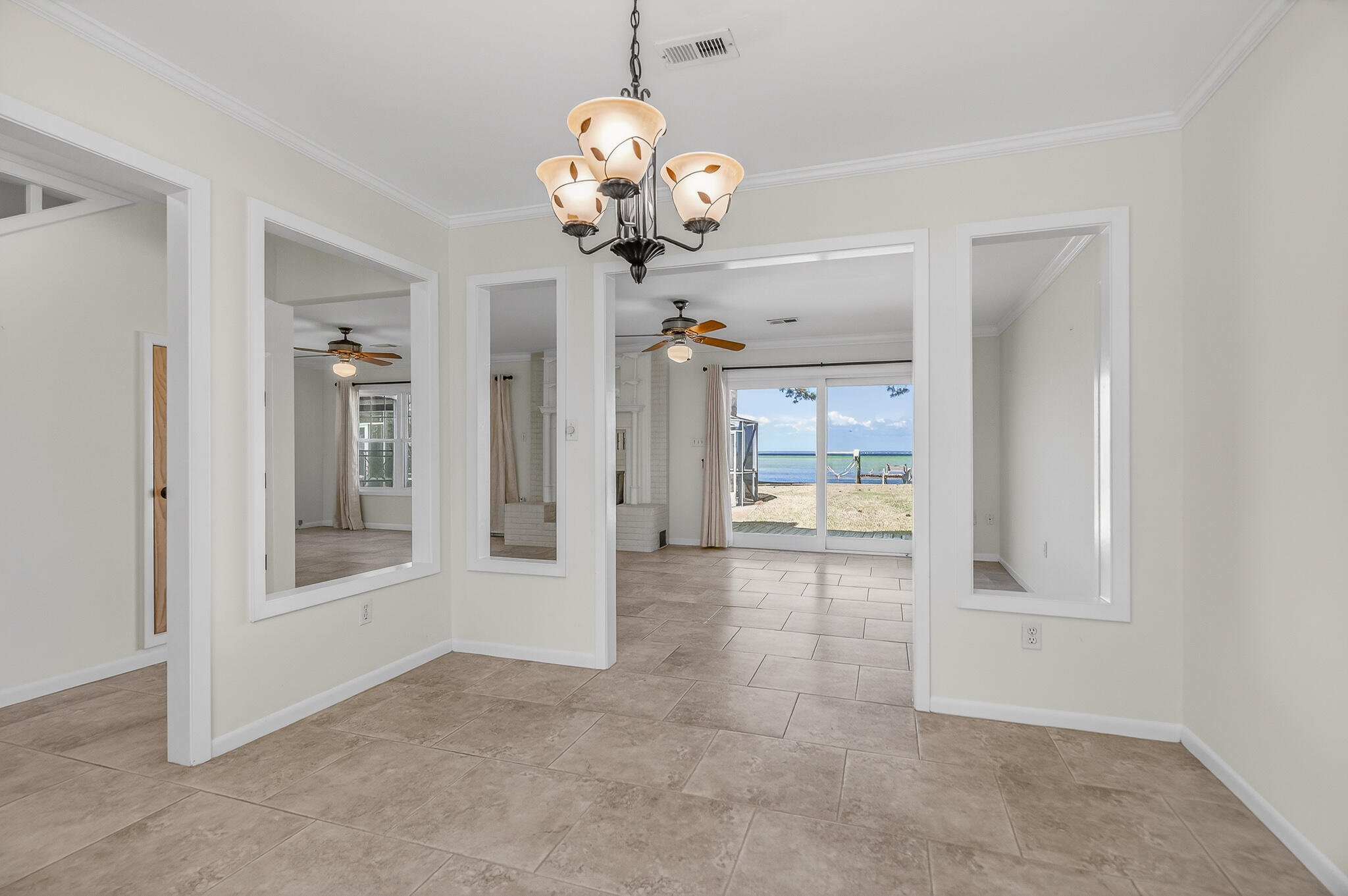 186 Bayshore Drive