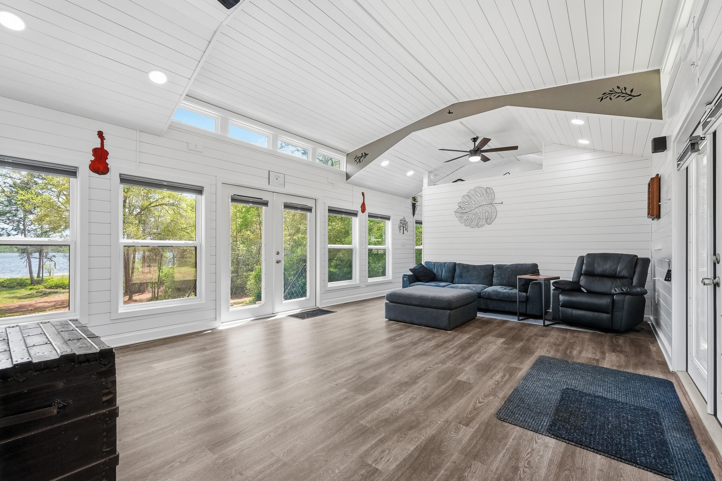 401 Holley King Road, DeFuniak Springs