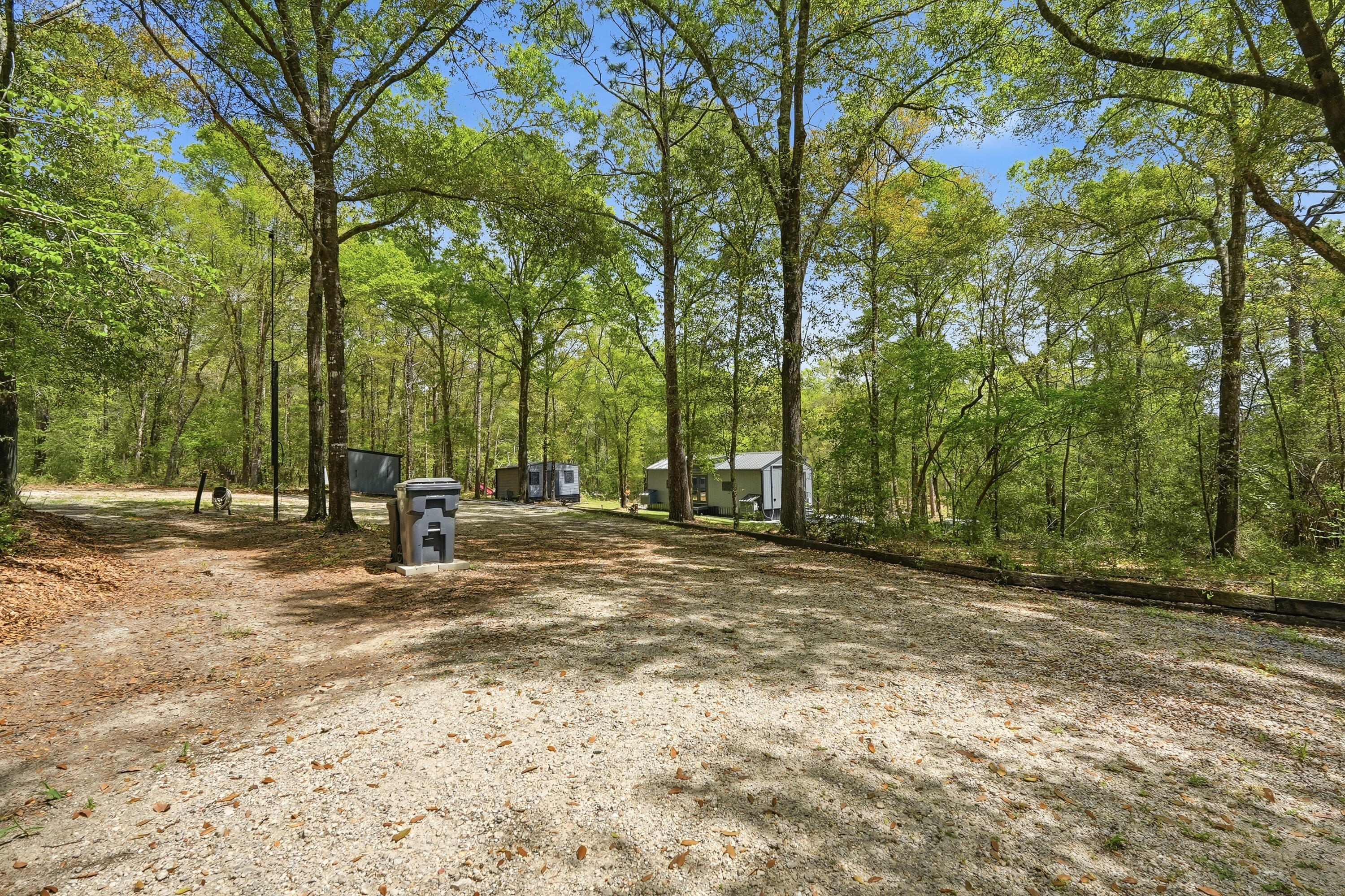 401 Holley King Road, DeFuniak Springs