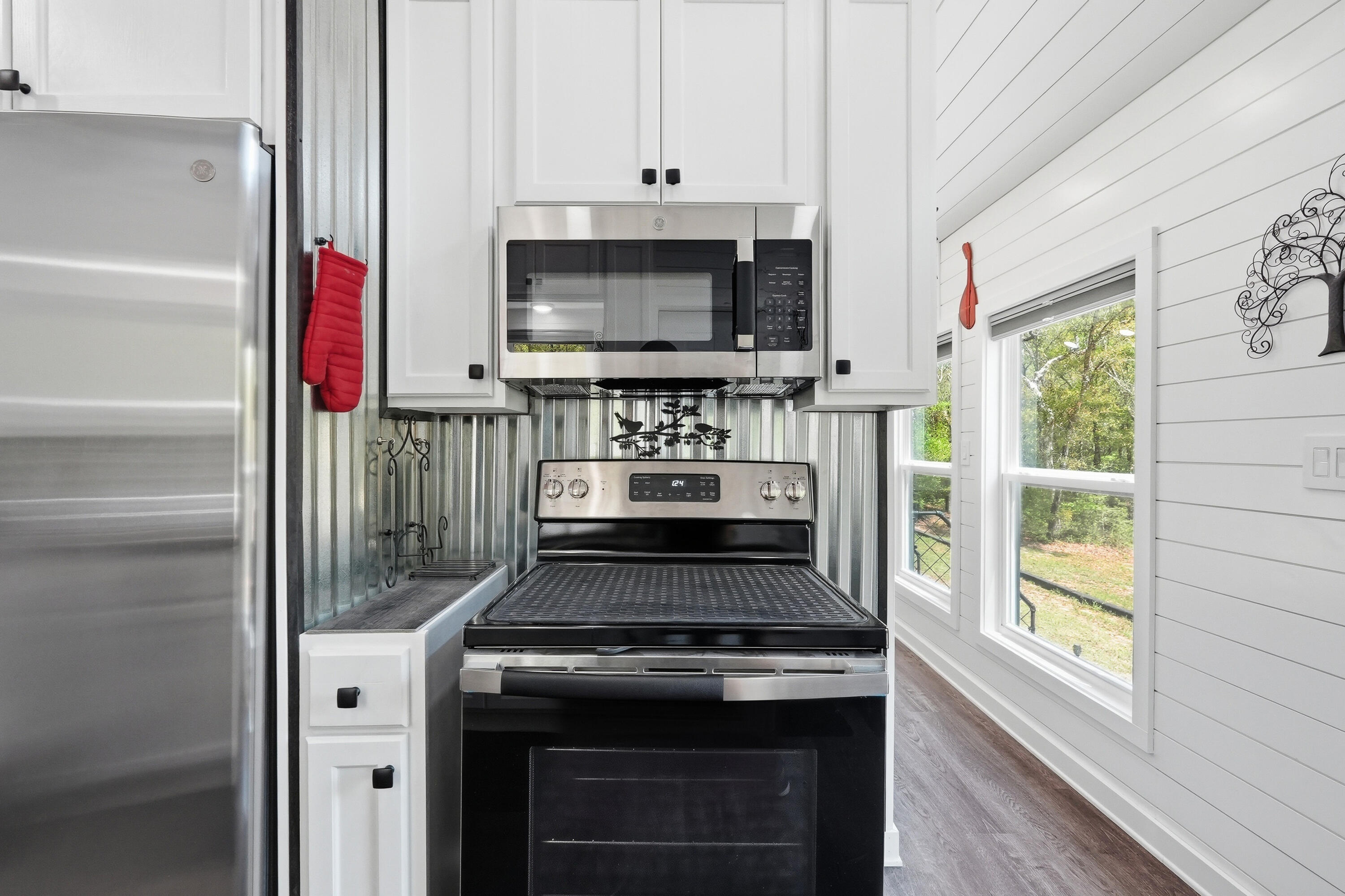401 Holley King Road, DeFuniak Springs