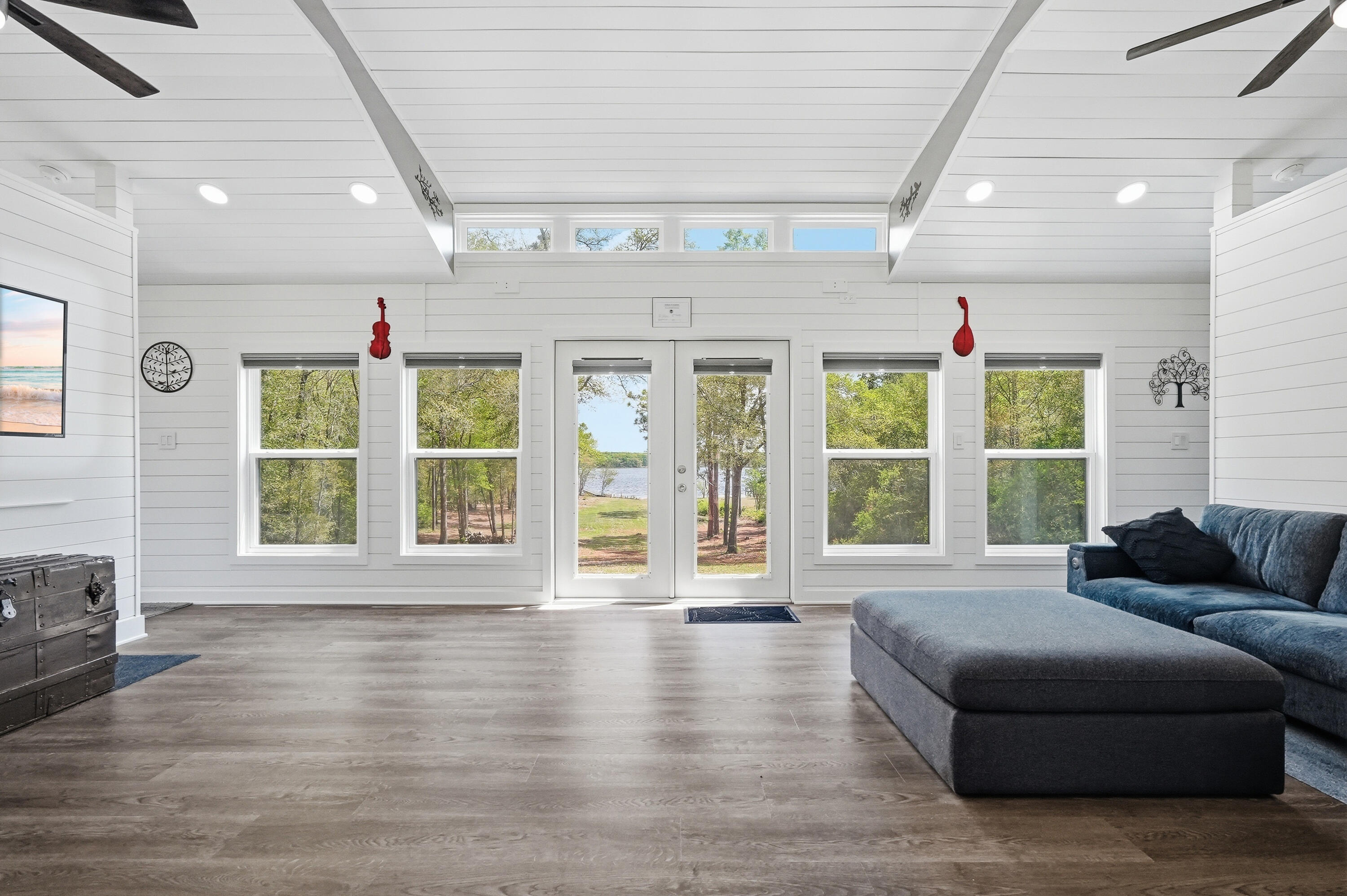 401 Holley King Road, DeFuniak Springs