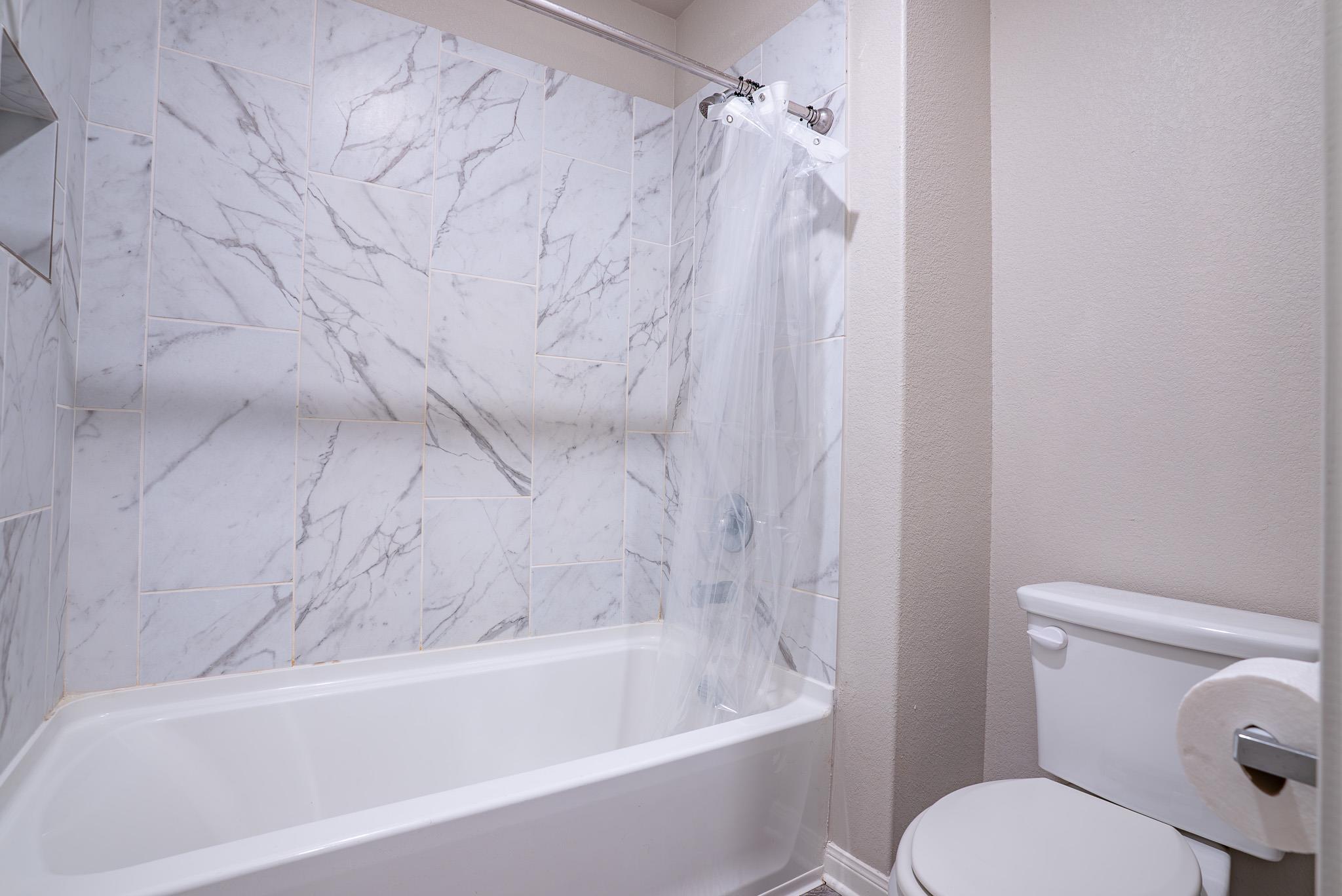 212 Star Spangled DR