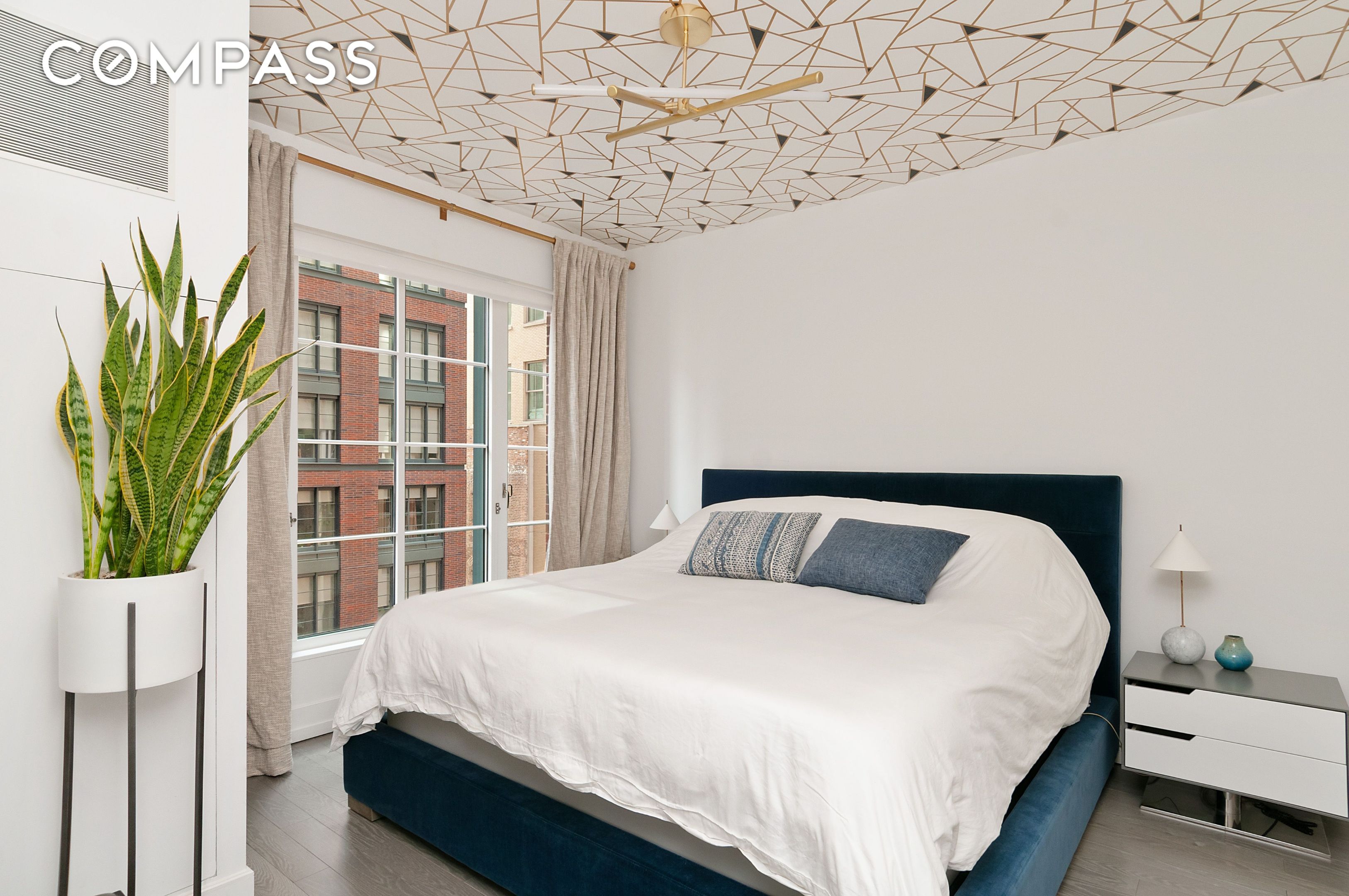 70 Charlton Street 11G