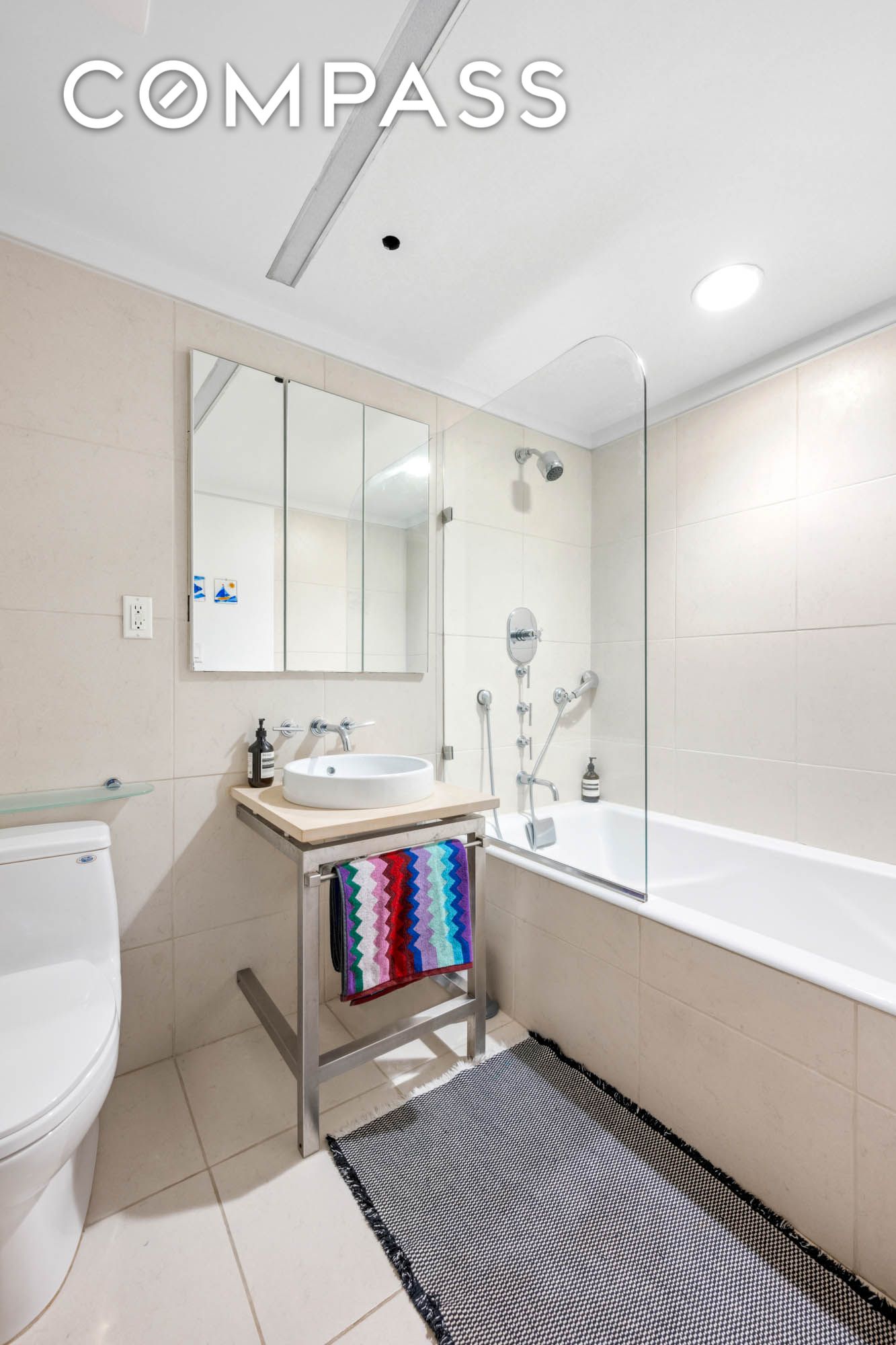 8 Thomas Street 2
