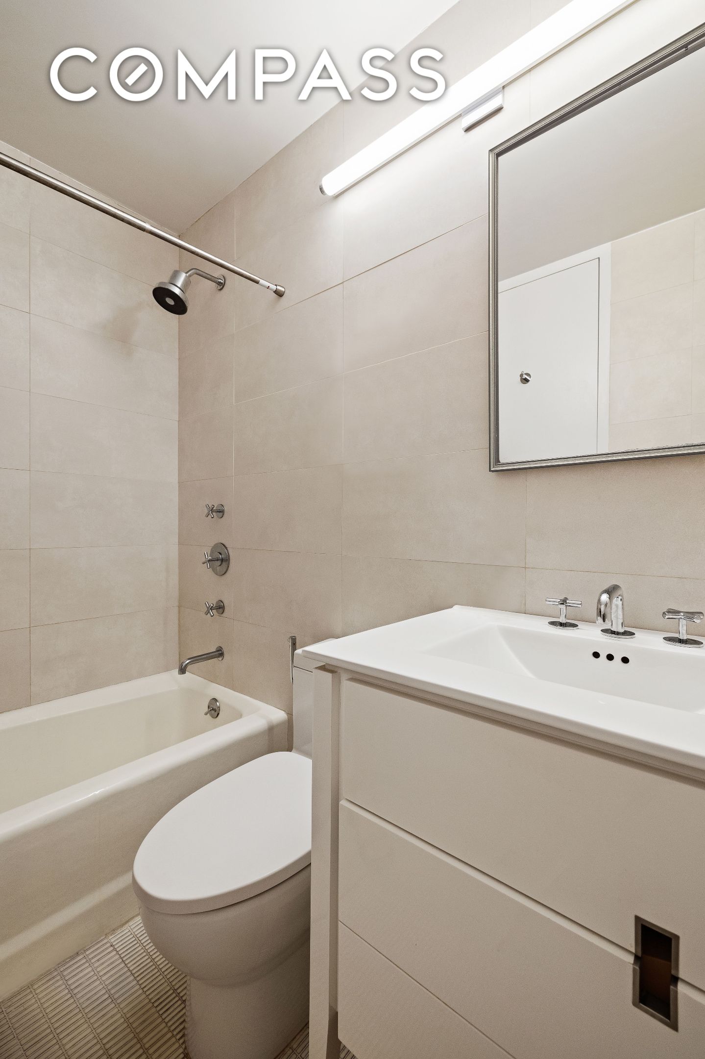 1 Irving Place P20G