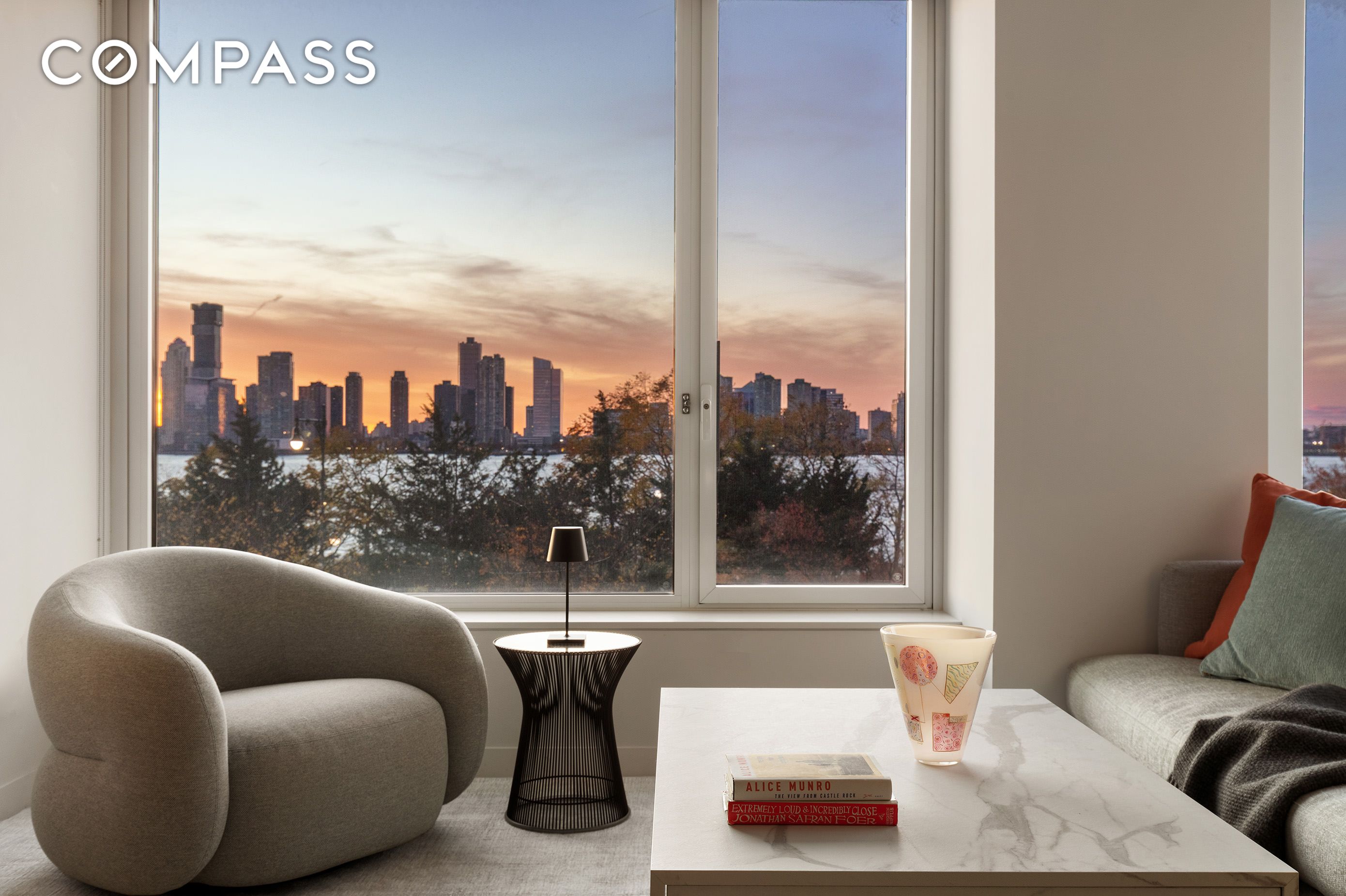 450 Washington Street 308