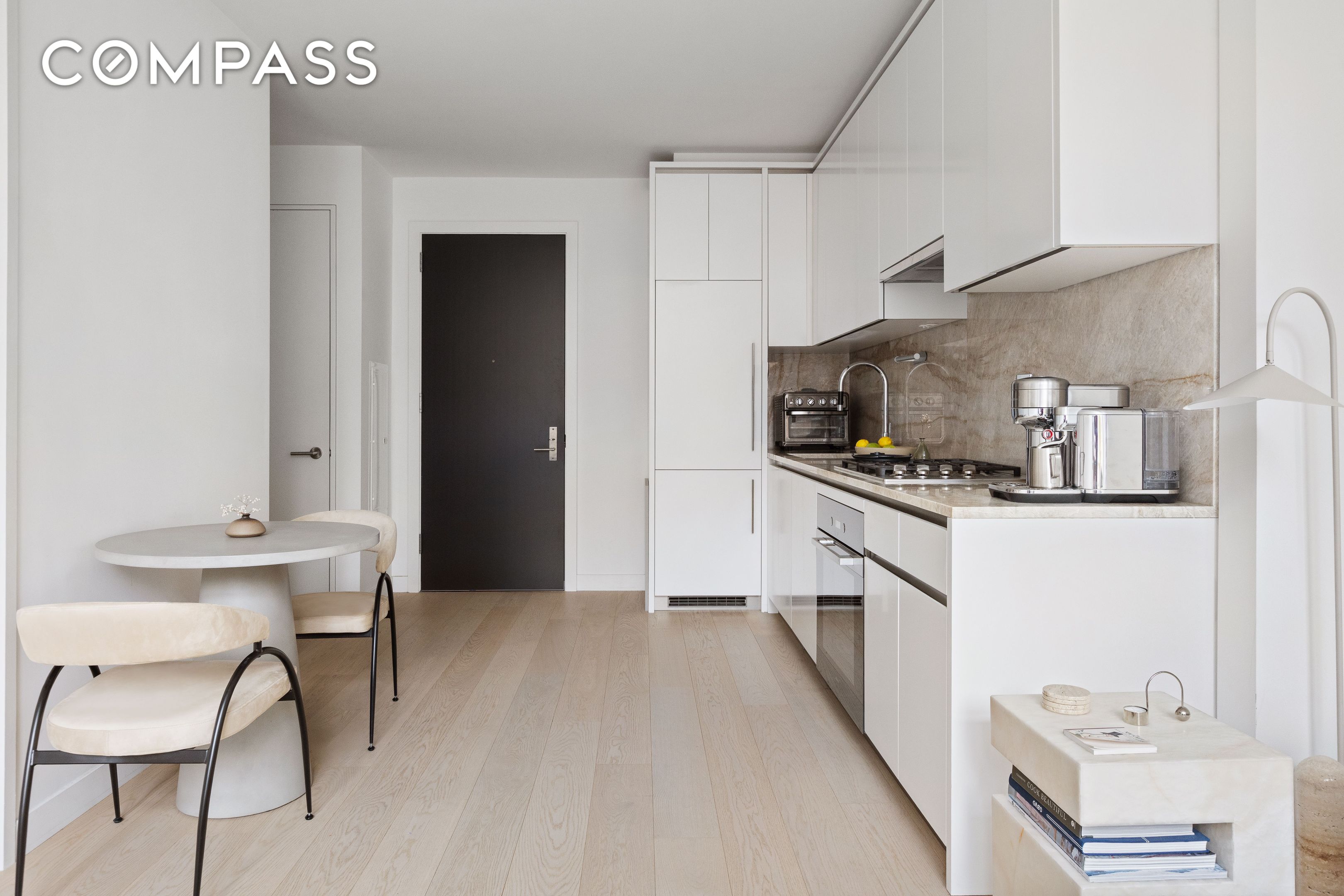 450 Washington Street 617