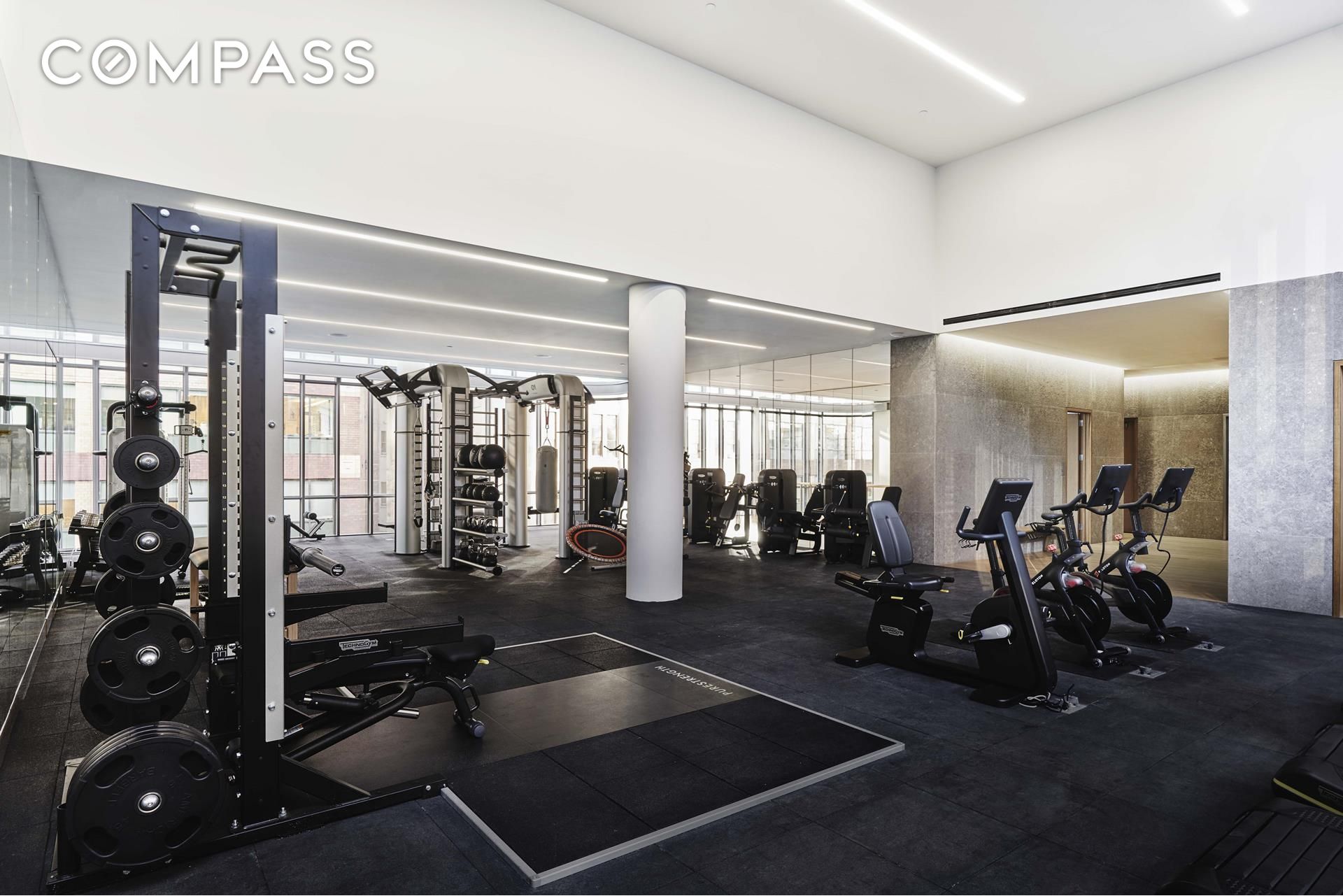 565 Broome Street N12E