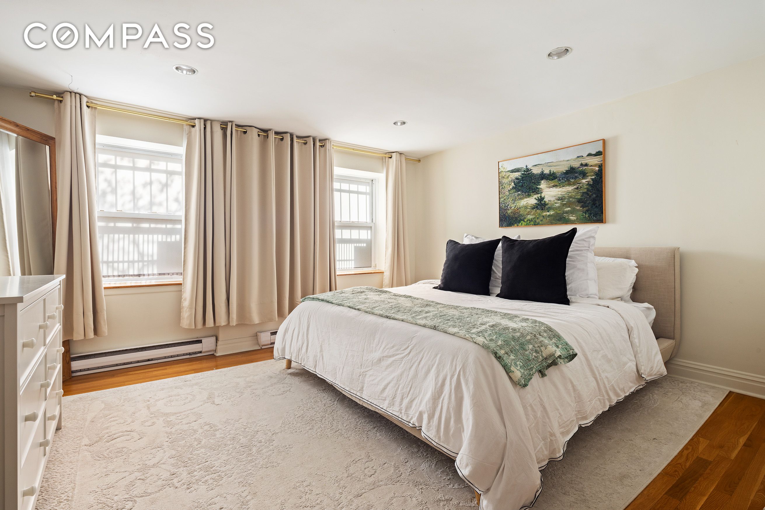 341 W 29th Street 1