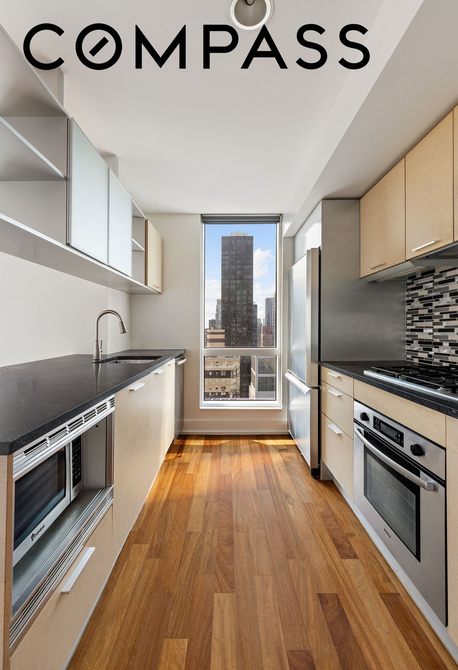 350 W 42nd Street 42H