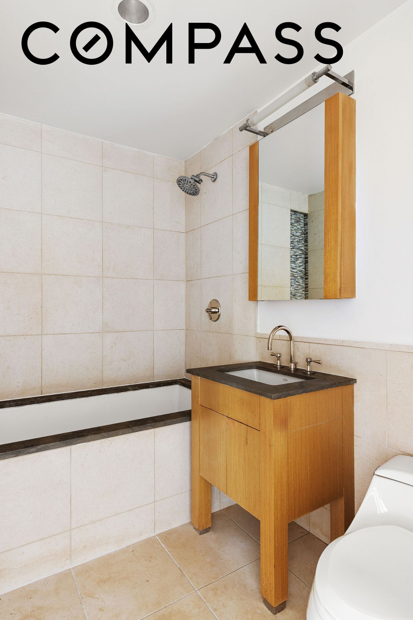 350 W 42nd Street 42H