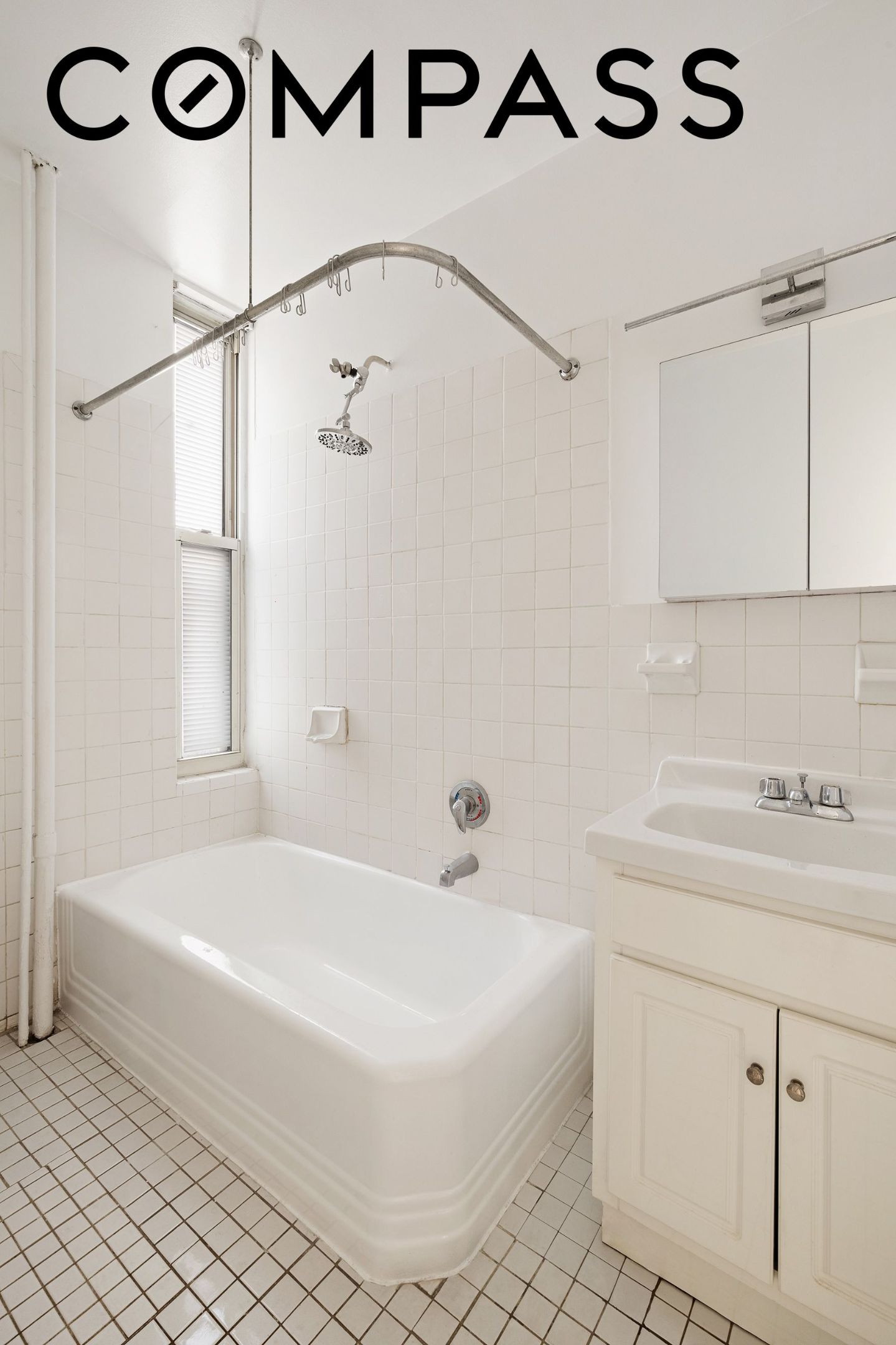 57 W 58th Street 8C